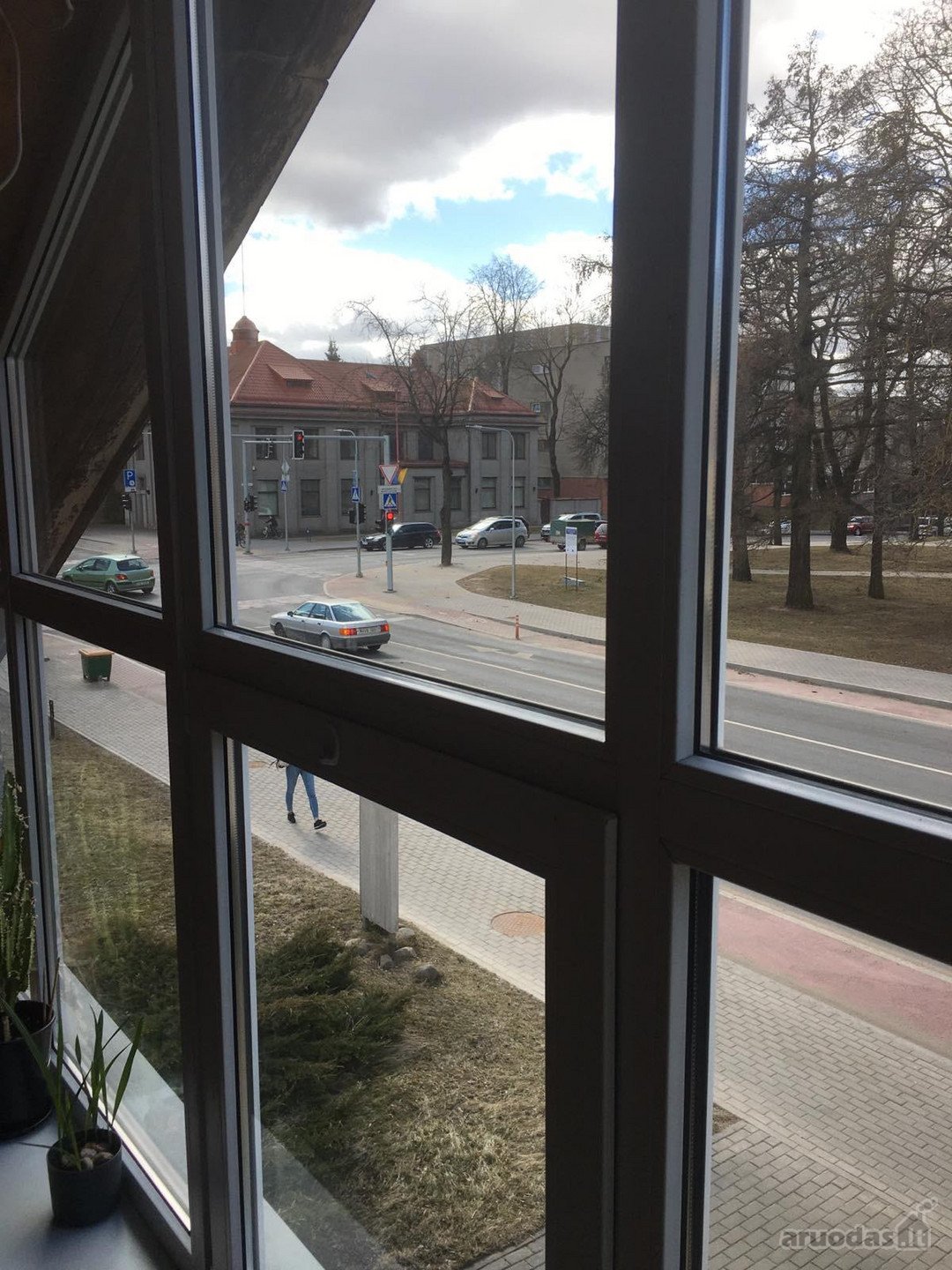 Nuomojami įvairaus dydžio apartamentai