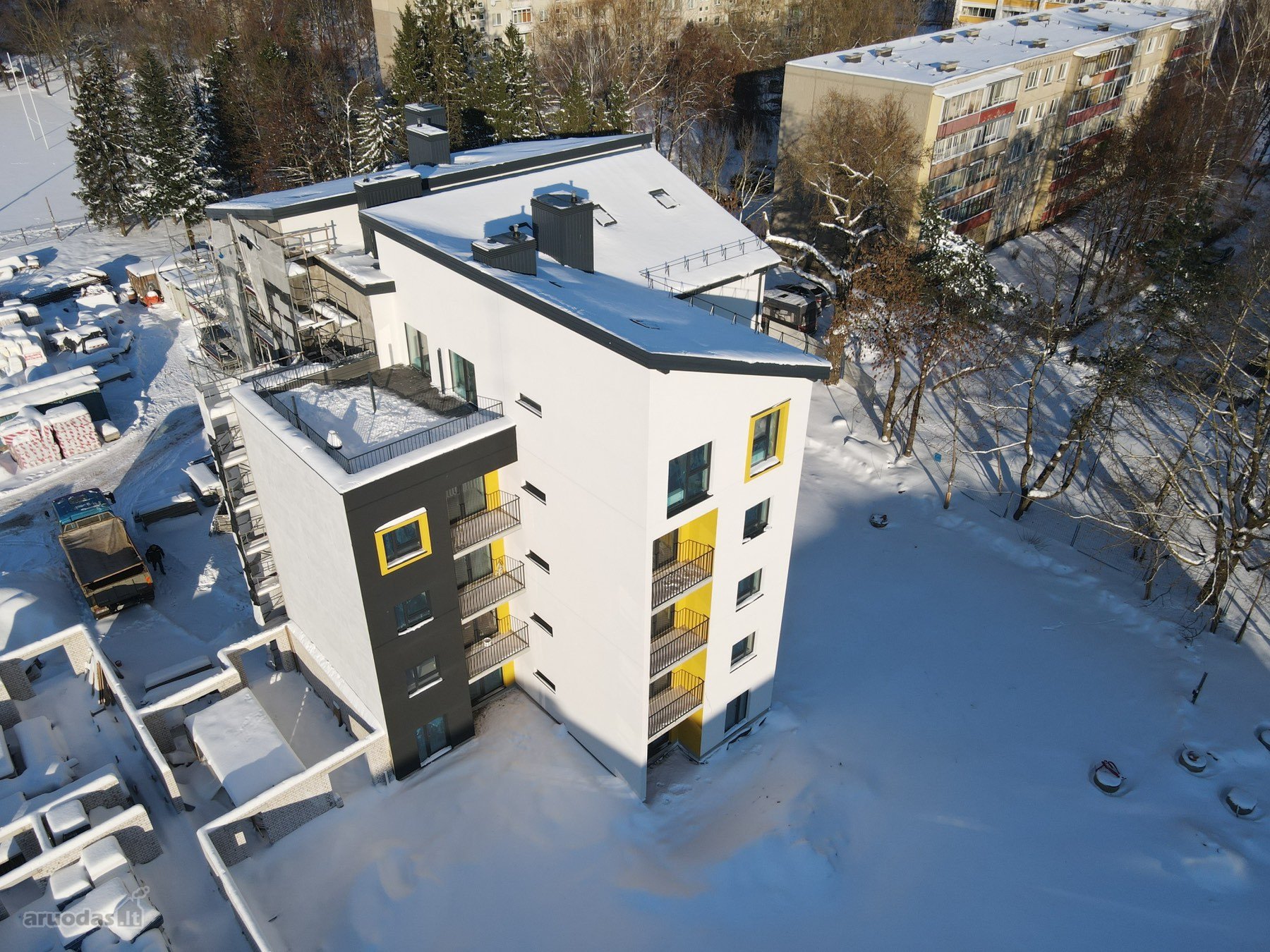 Paskutiniai 5 Įvairių Kvadratūrų Butai