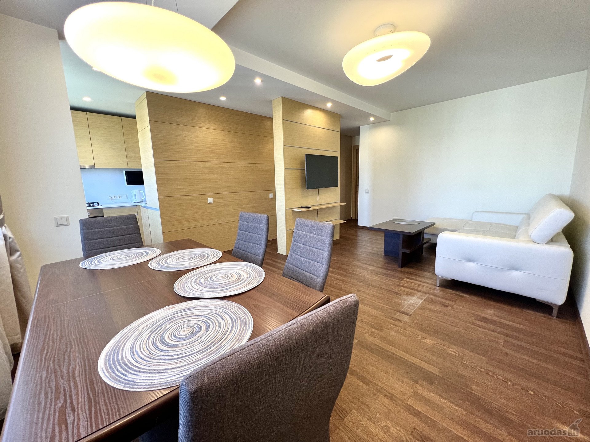 Renovuotame Name Modernus 3k Butas Žirmūnų
