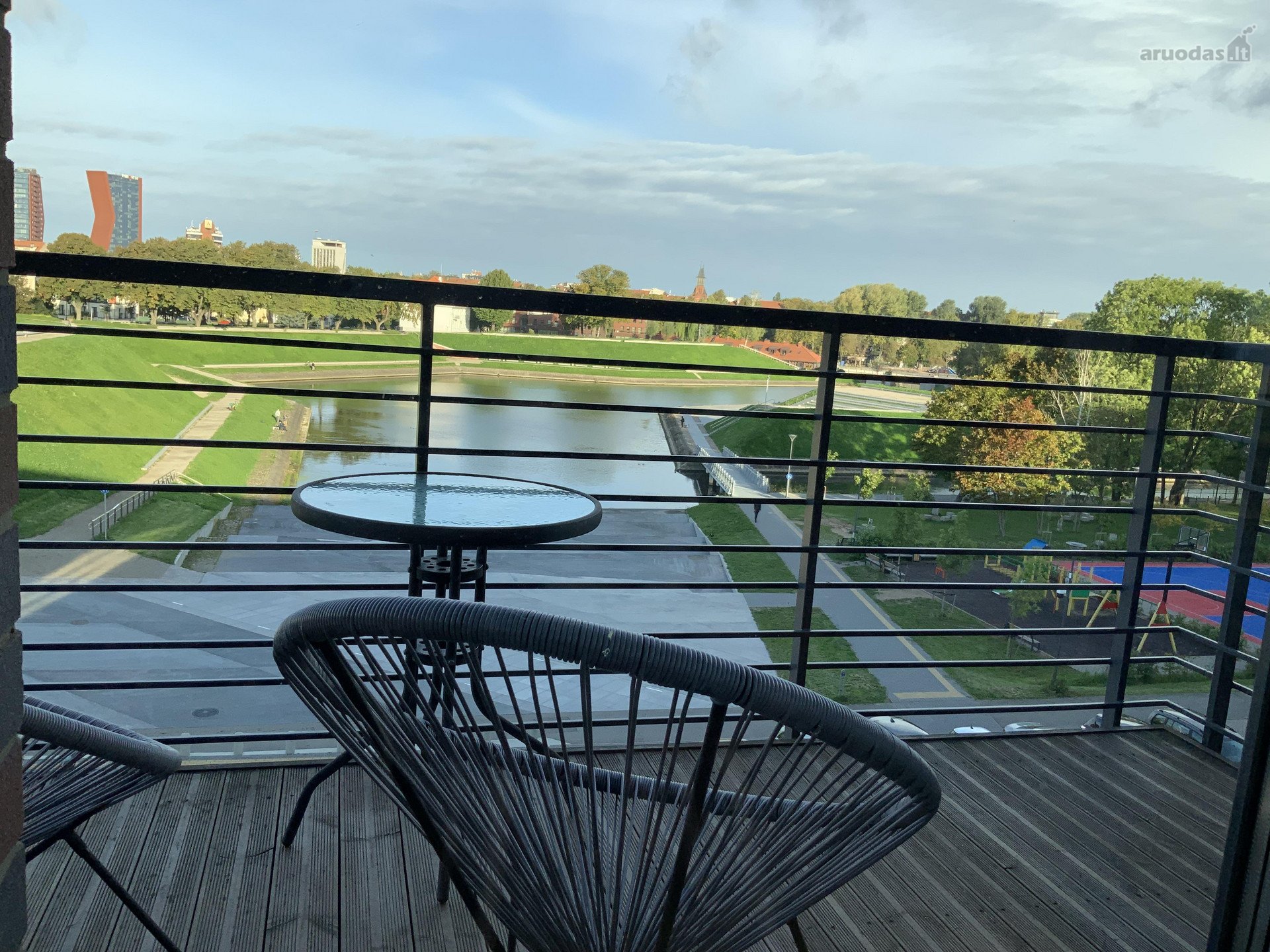 Panoraminis vaizdas i Danės upę, patogus