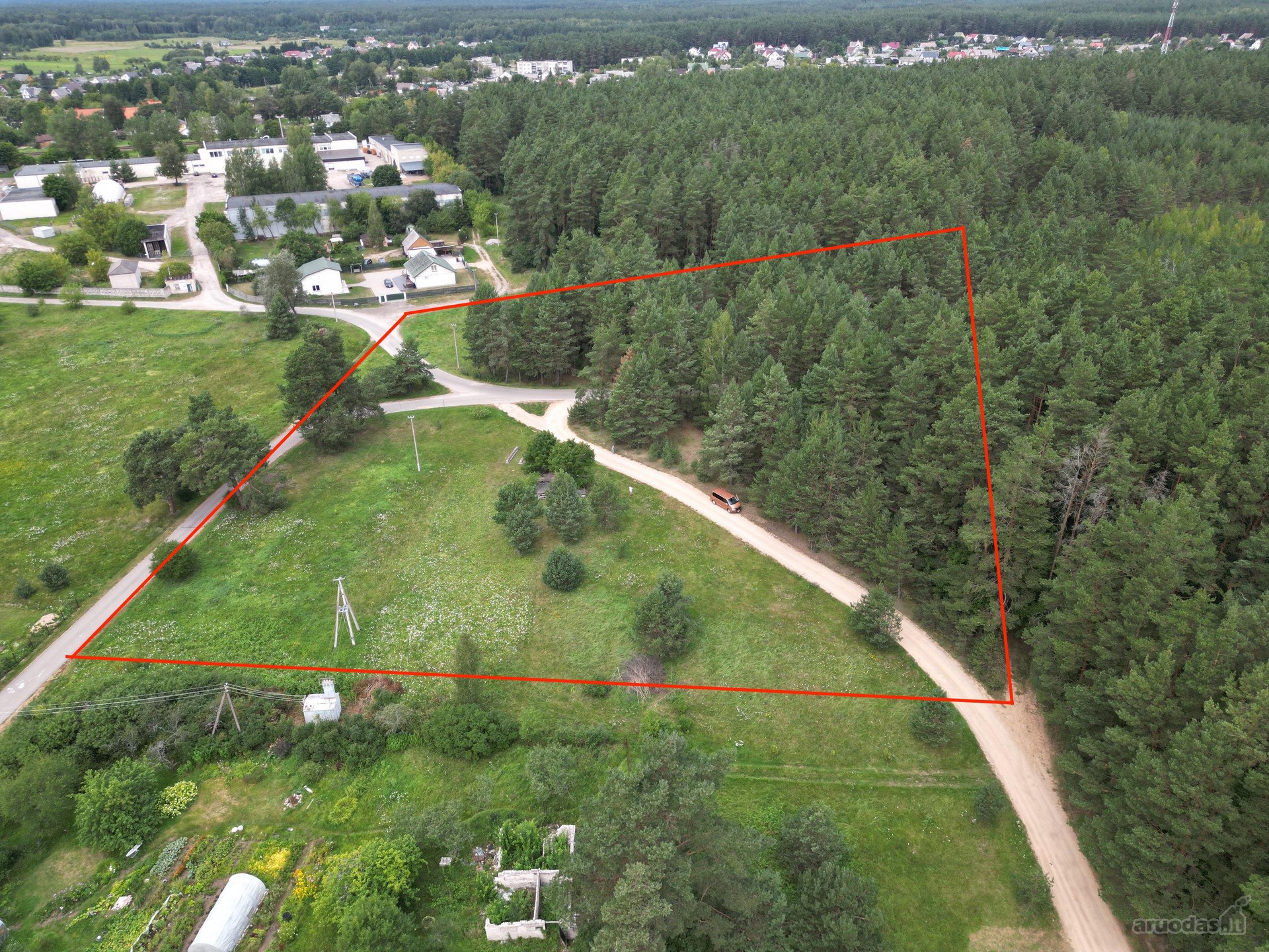 Parduodamas 1,2 ha sklypas, kurios paskirtis