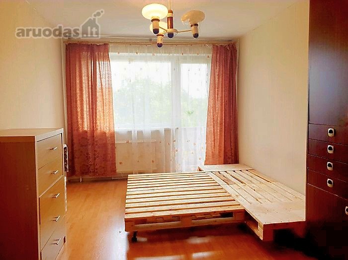 Išnuomojamas Tvarkingas 2 Kambarių Butas