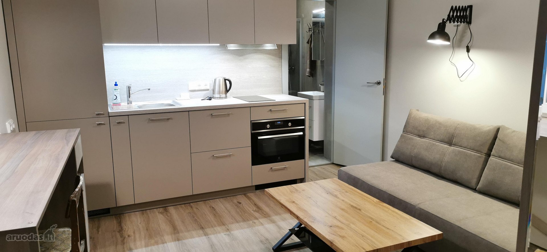Nuomos kaina - 450 Eur/mėn.