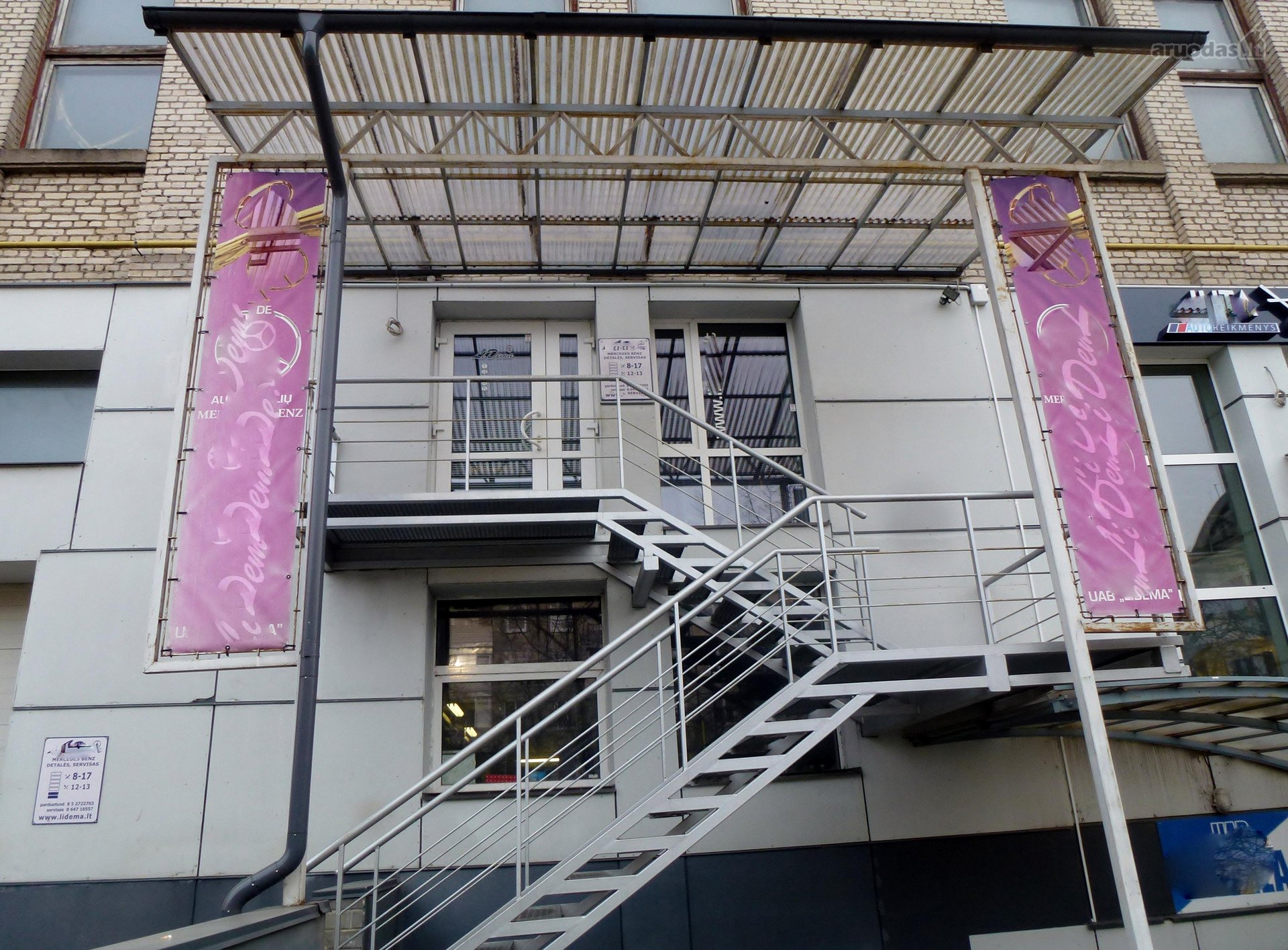 Nuomojamos Komercinės Patalpos – 160 m²