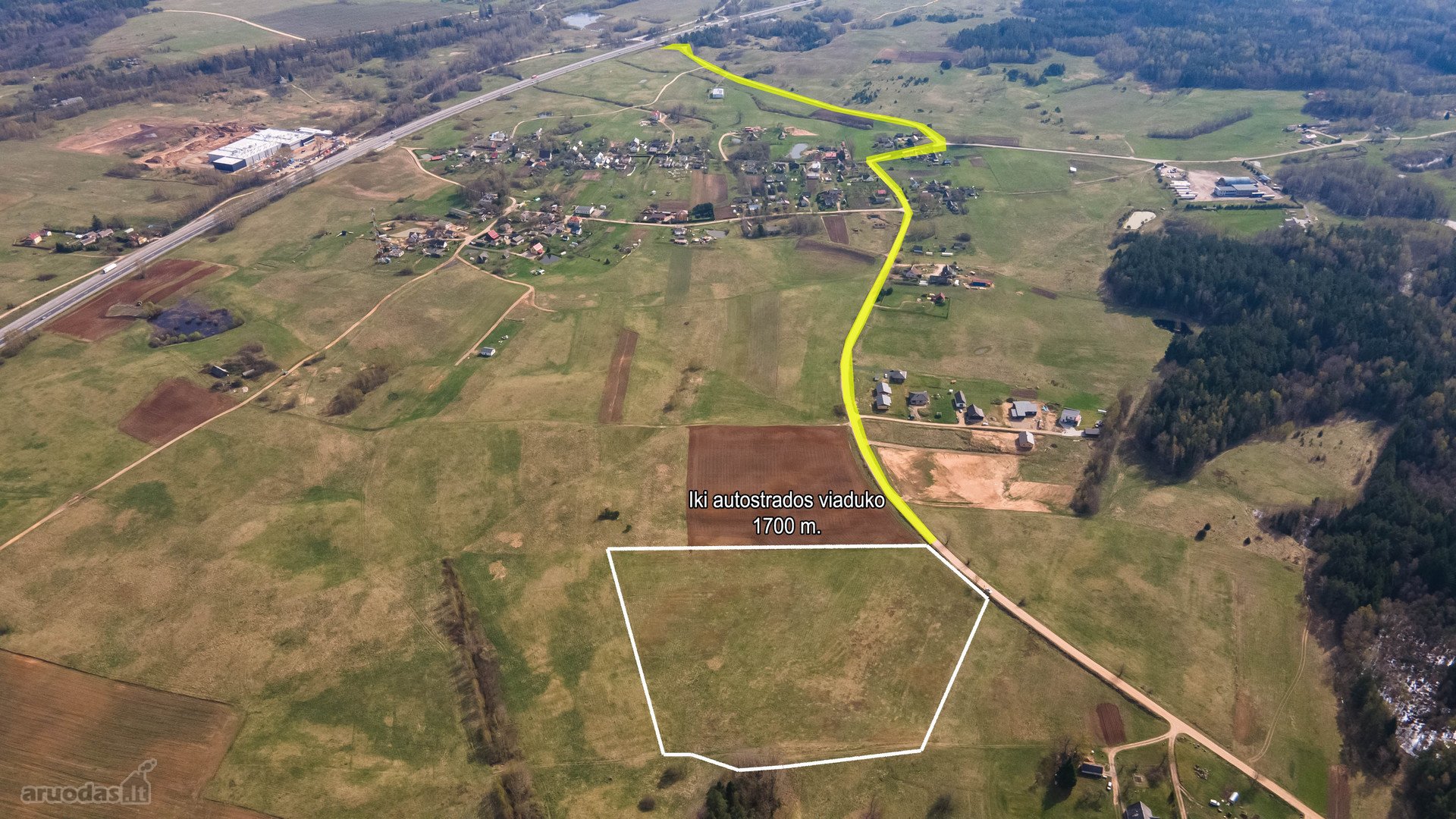 3,47 ha sklypas Lazdėnuose – tik 1,7 km iki