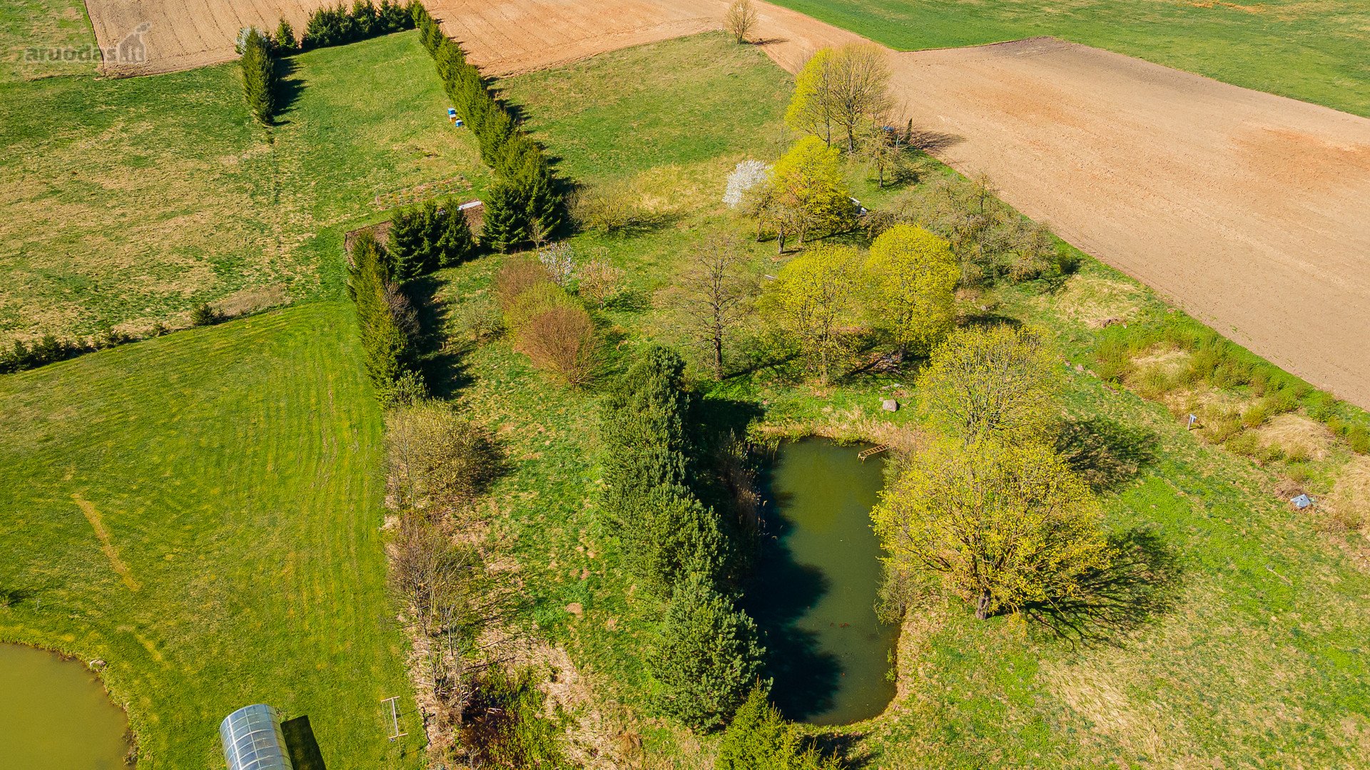 Parduodamas Vaizdingoje Vietoje Žemės Sklypas