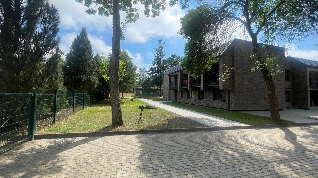 Parduodami Modernūs Butai Giruliuose – Tik