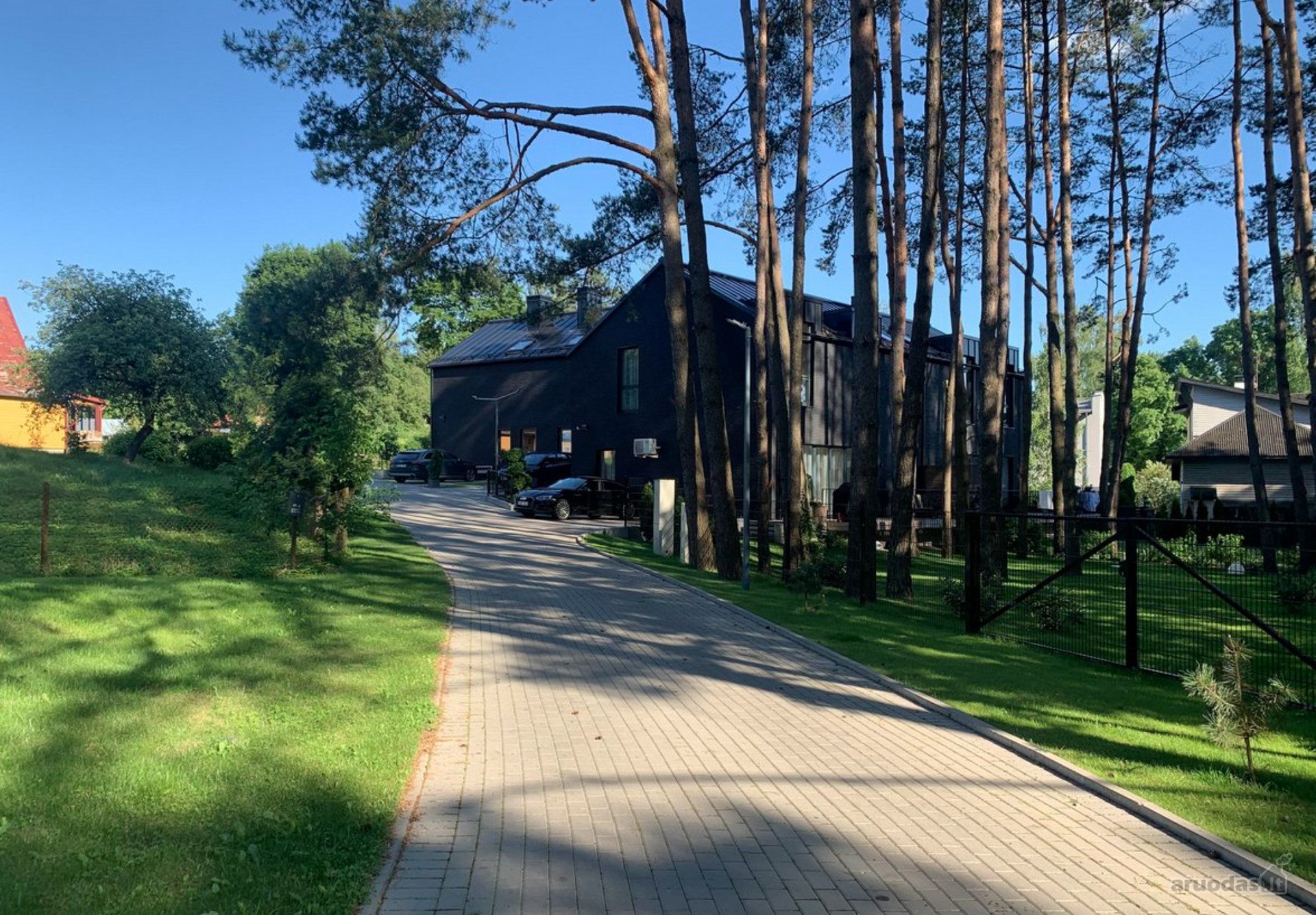 Išnuomojamas įrengtas jaukus 2 kambarių butas