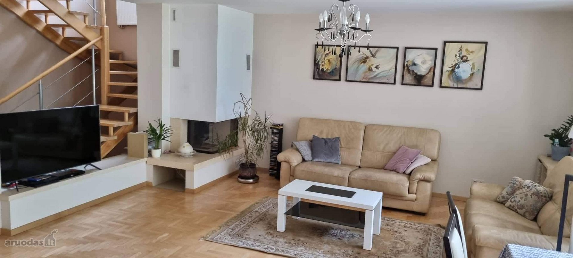 Išnuomojamas sublokuotas gyvenamas namas