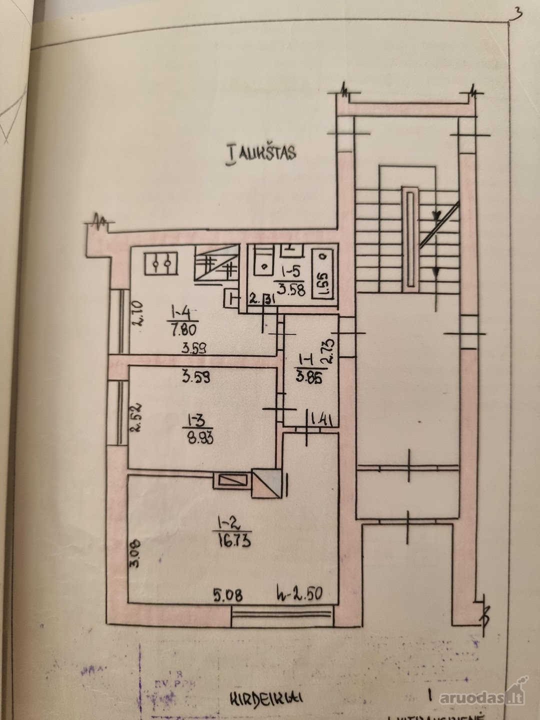 Parduodamas 2kambariu 41kv. butas Utenos r.