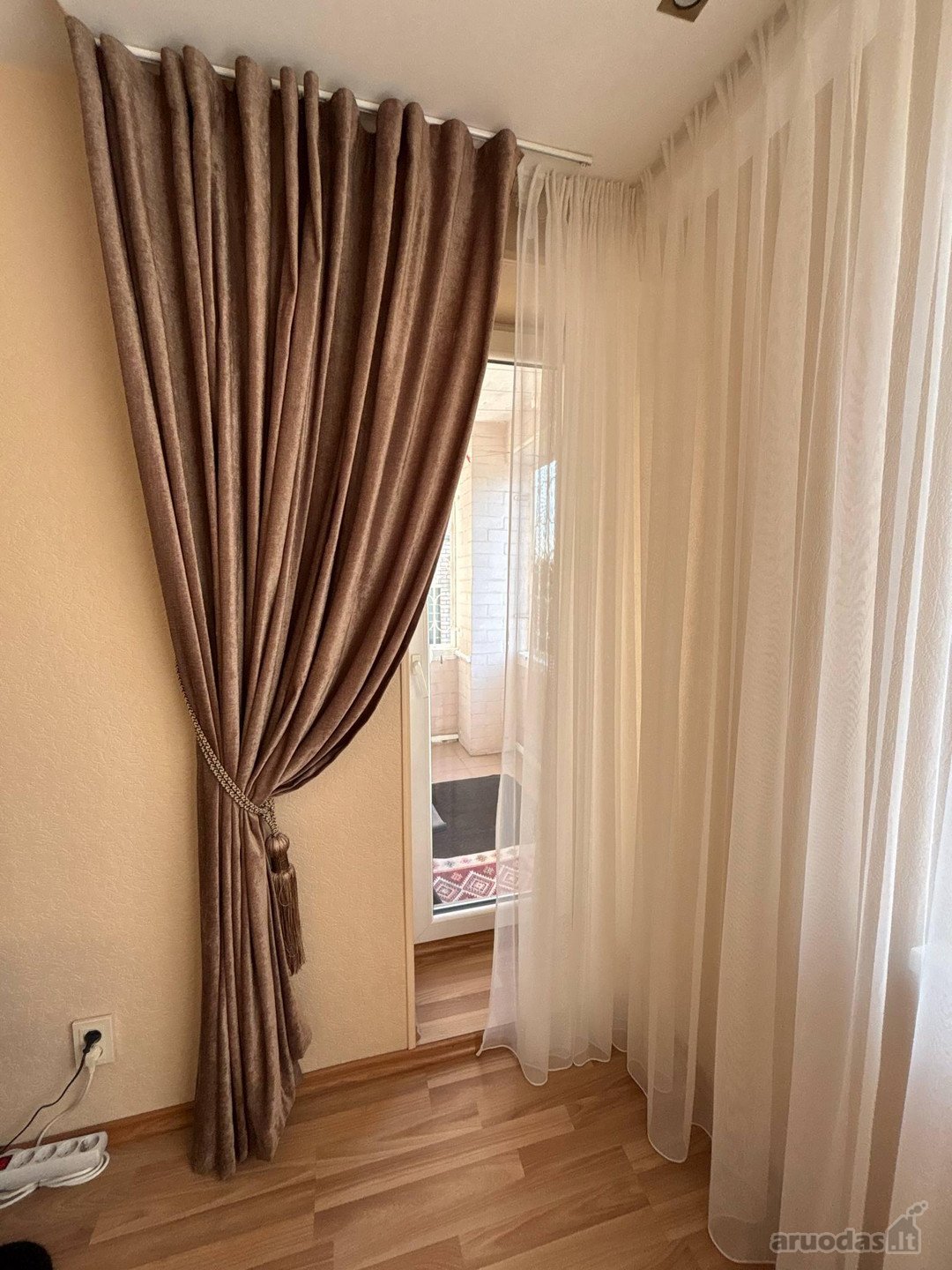 Nuo spalio 1 išnuomojamas šviesus ir erdvus 3