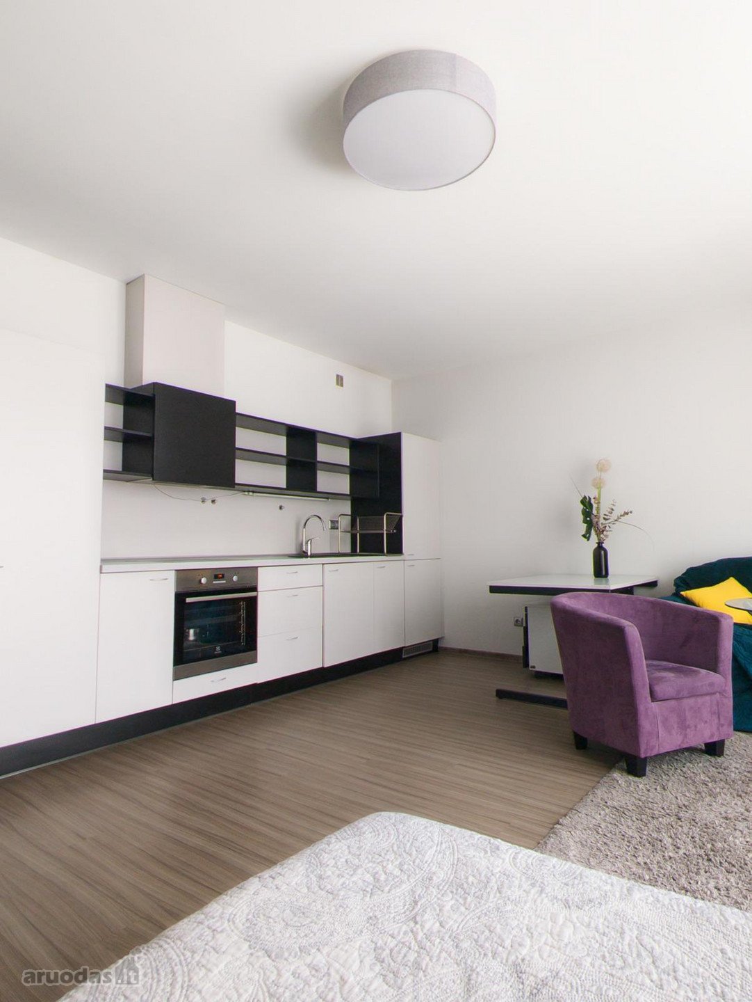 Išnuomojamas jaukus 41 m² studio tipo butas