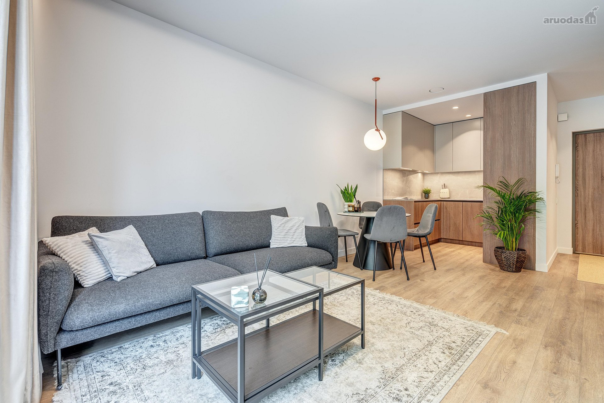 Naujais ir kokybiškomis medžiagomis įrengtas