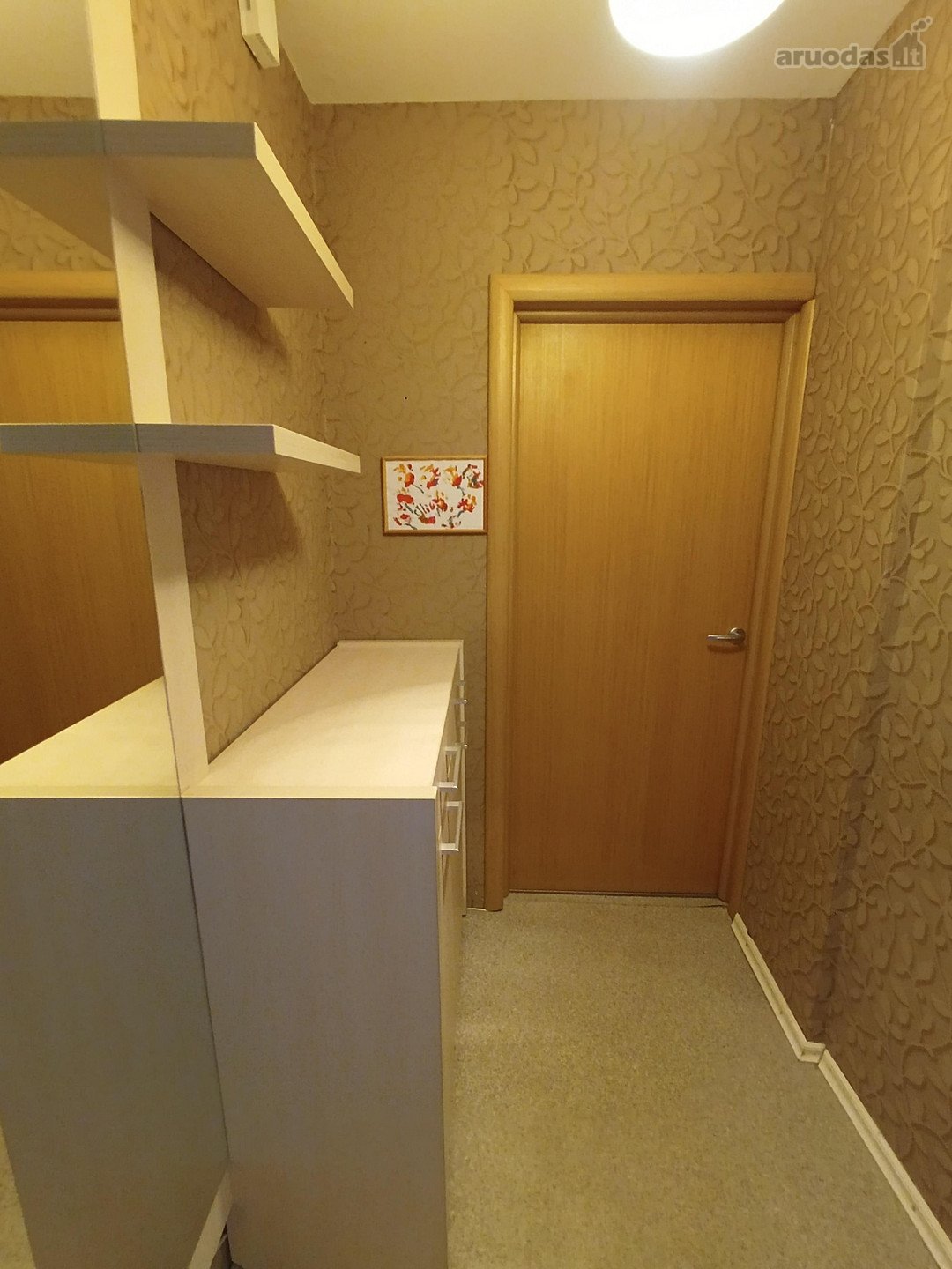 Parduodamas šviesus ir šiltas 1k. butas