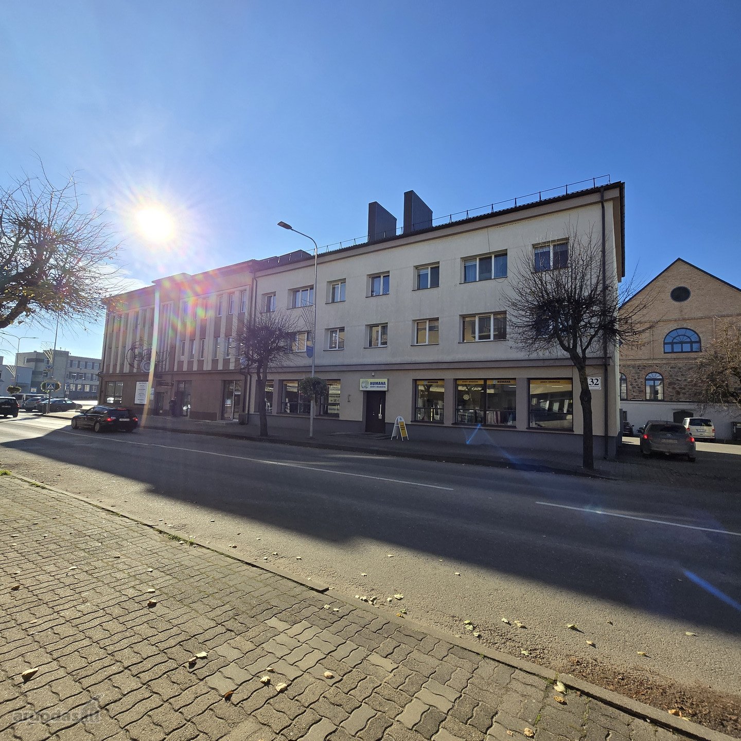Labai geras nuomininkas gerose patalpose .