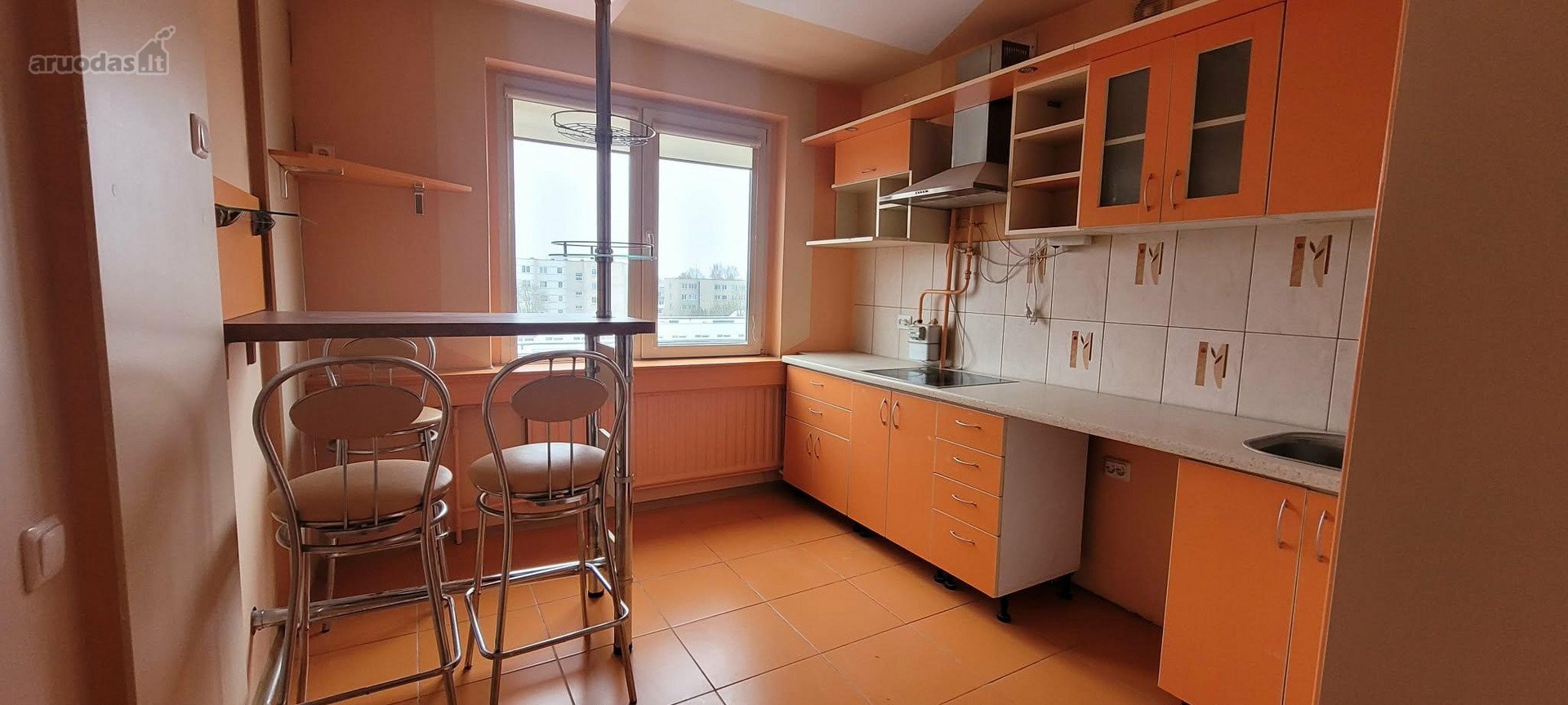 Išnuomojamas 1 kambario butas Radviliškyje,