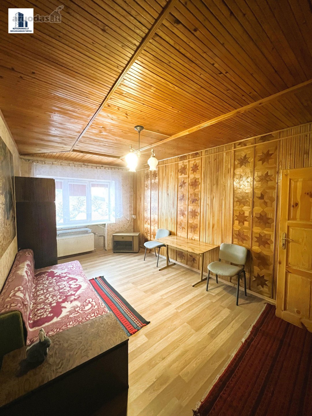 Ramiame nuosavų gyvenamųjų namų kvartale, 2