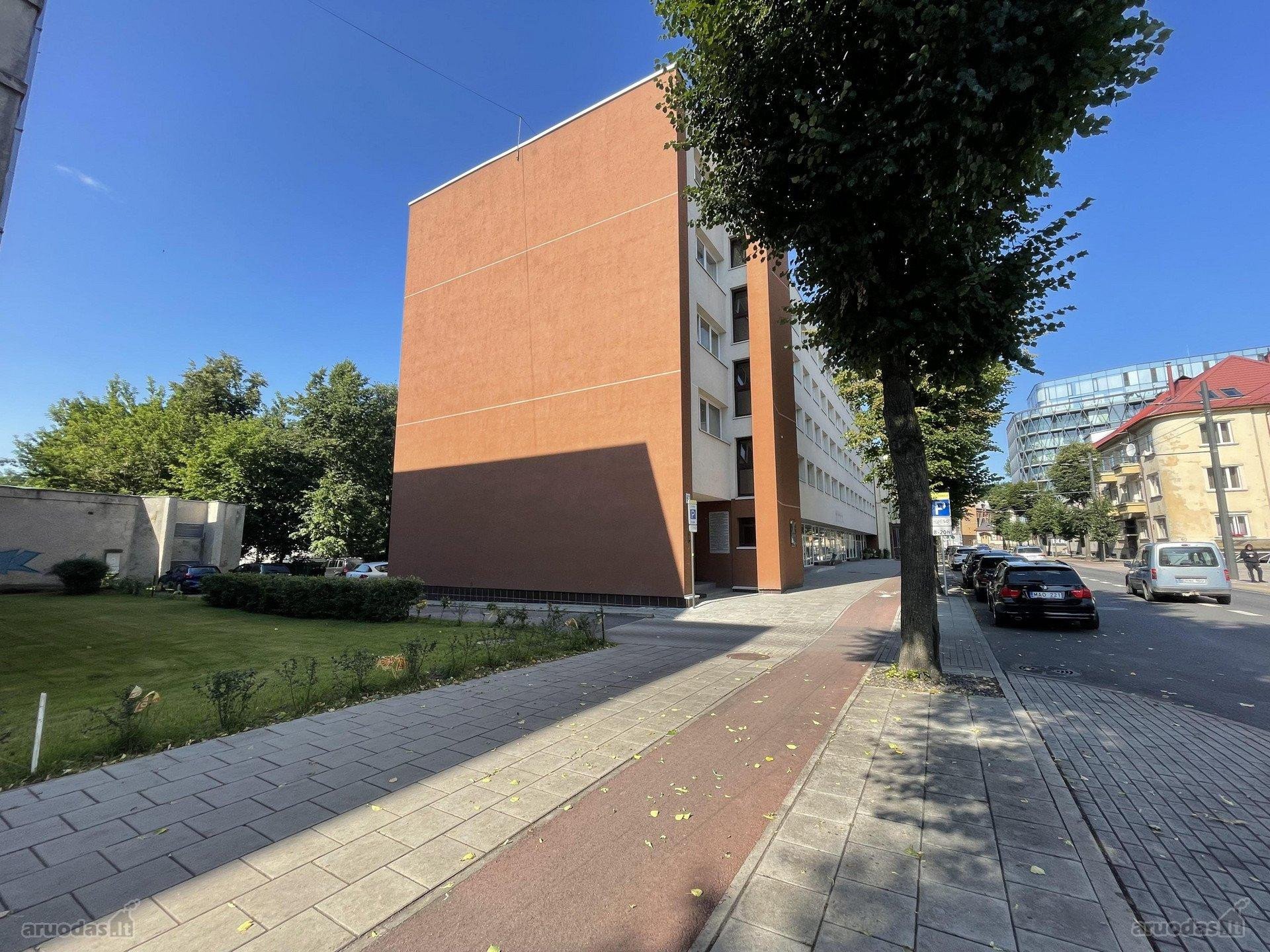 Nuomojamos patalpos administracinės -