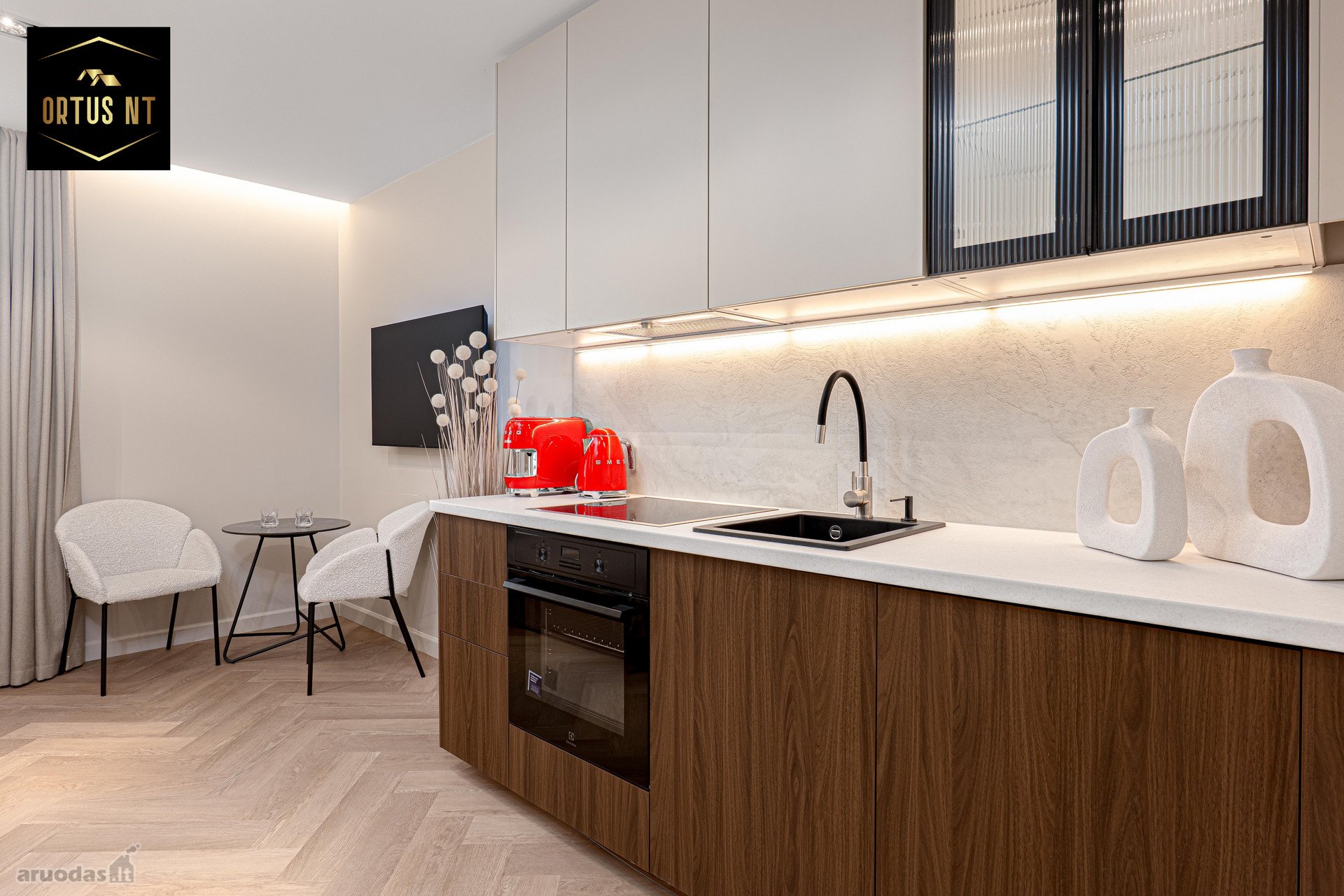 Liko tik 5 apartamentai iš 16 – rezervacijos