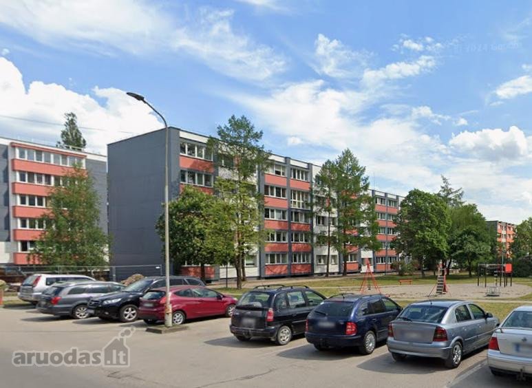 Parduodamas 3 kambarių butas Jonavos mieste,