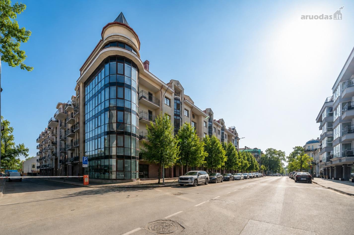 Prestižinės 175 m² Patalpos „Šaltinių Namuose