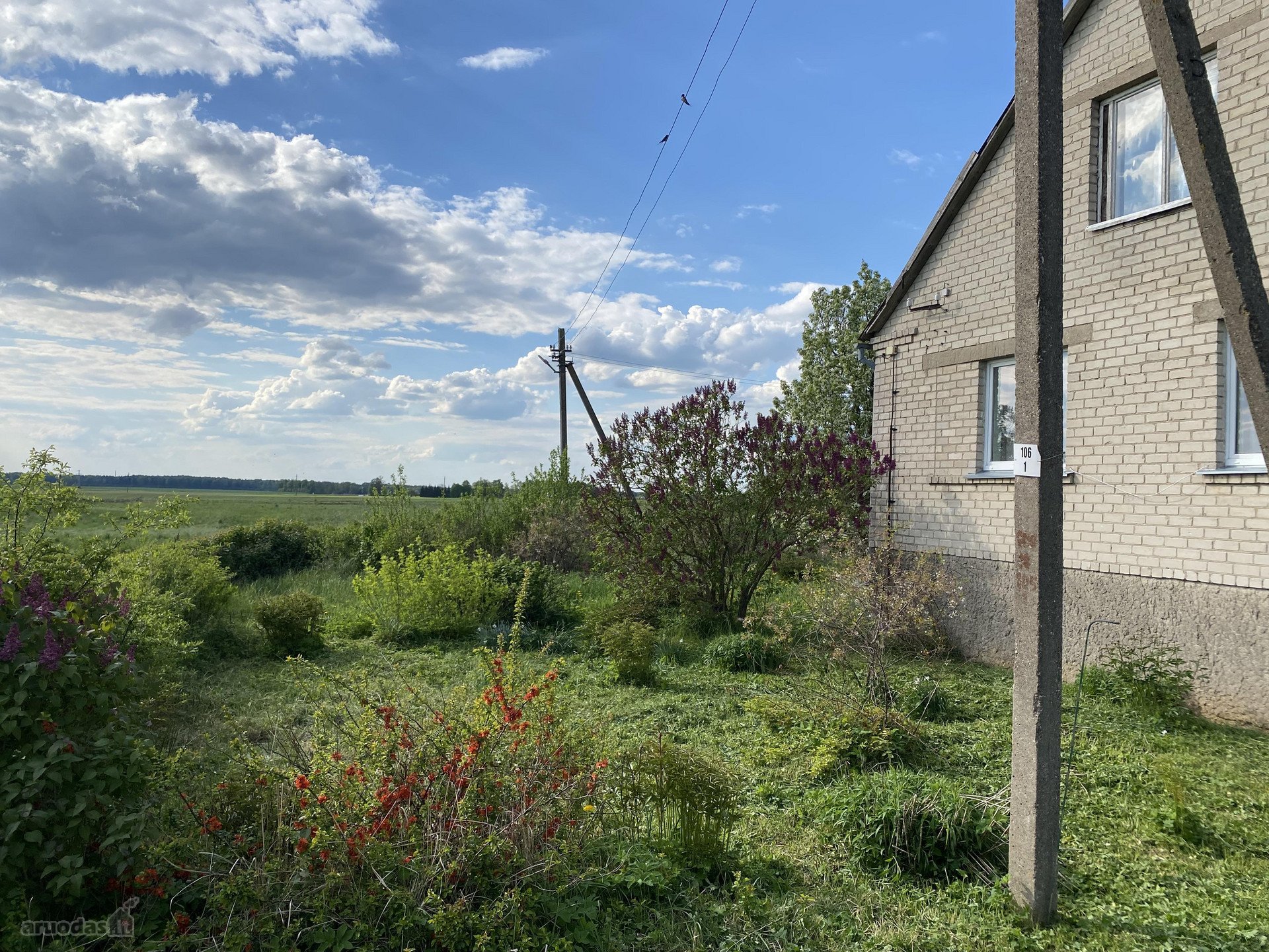 Parduodamas 2 aukštų mūrinis gyvenamasis