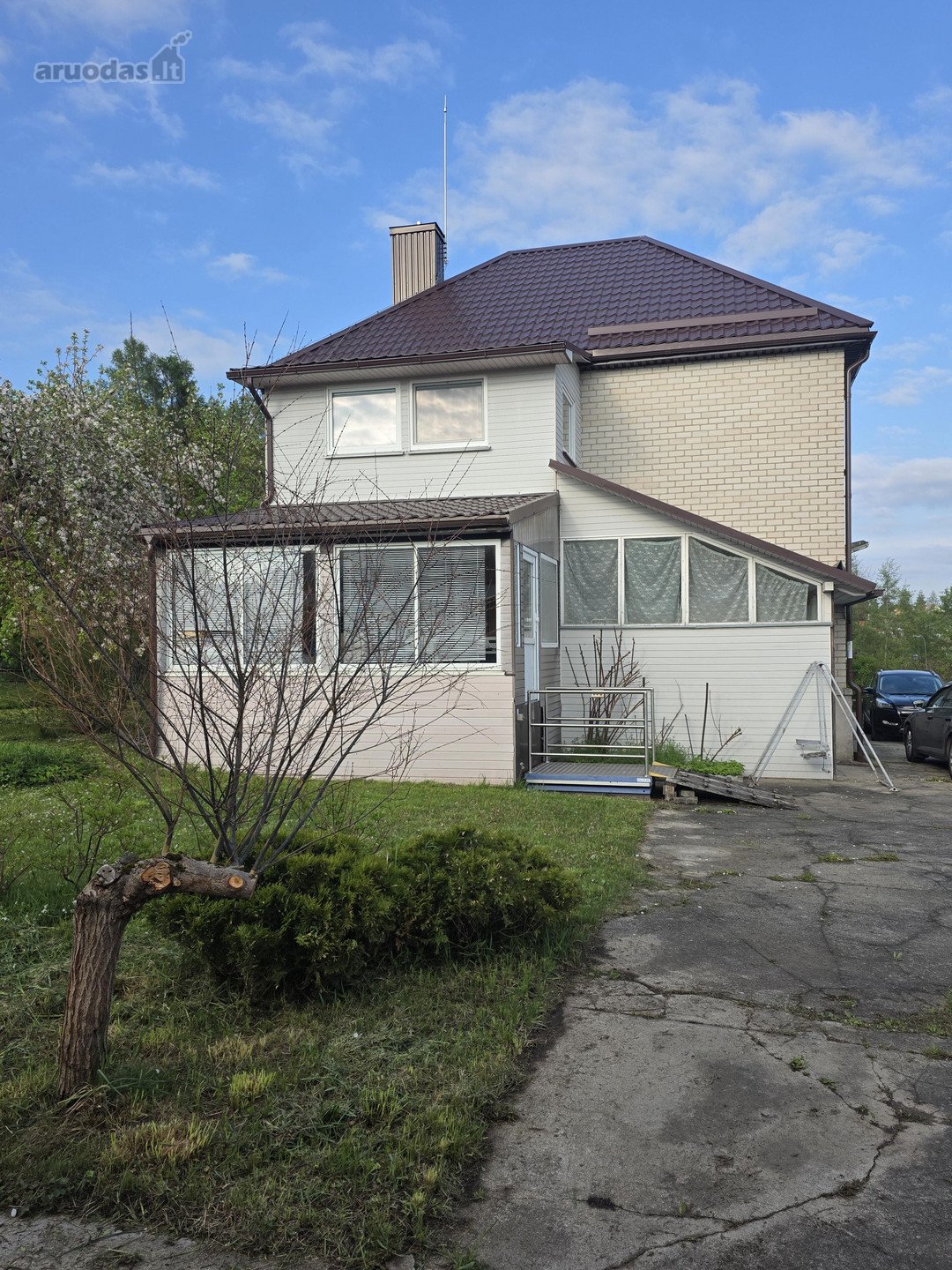 Erdvus Namas Gamtos Apsuptyje Su 39 A Sklypu,