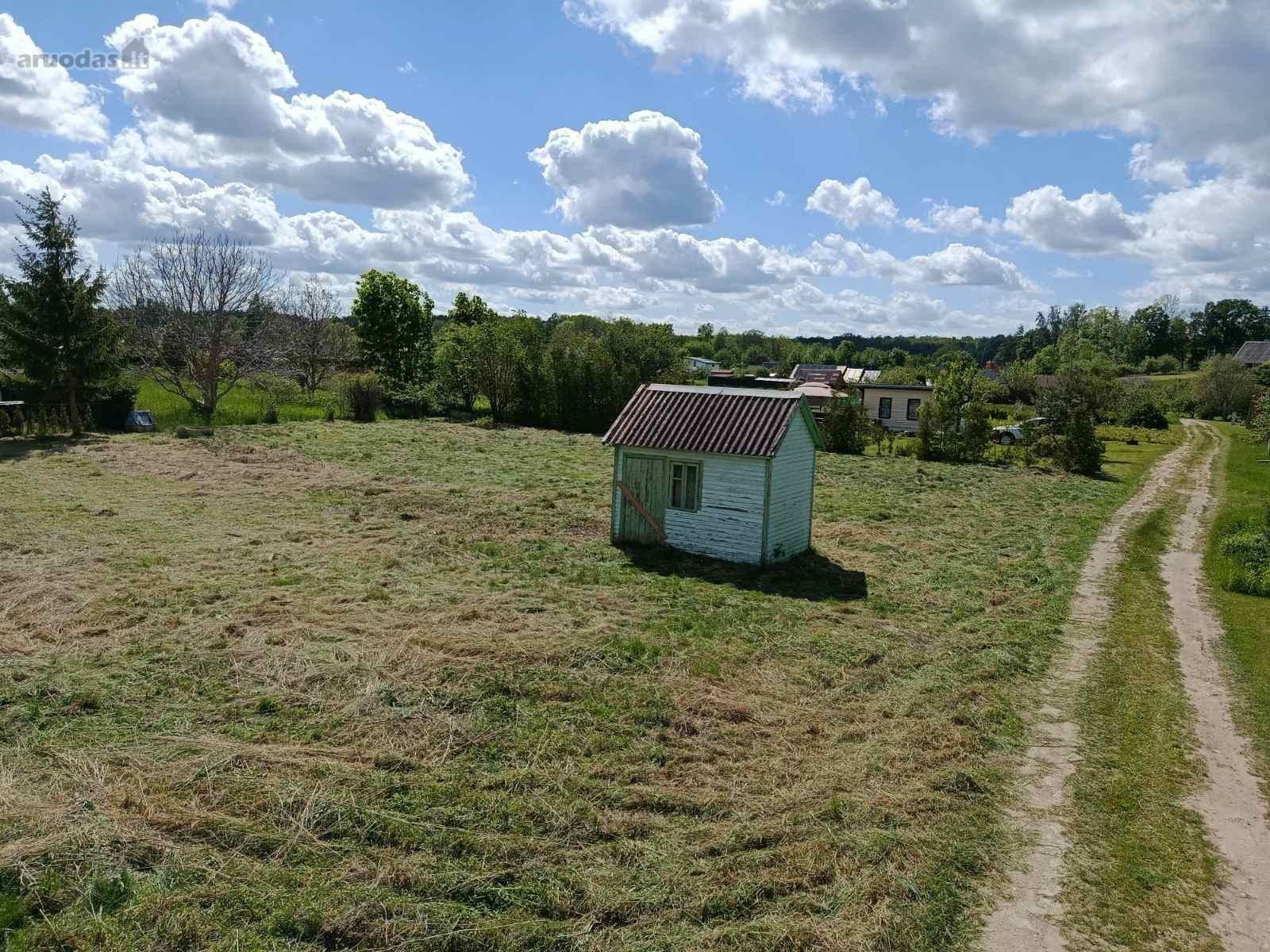 Gamtos apsuptyje, netoli Šešupės parduodamas