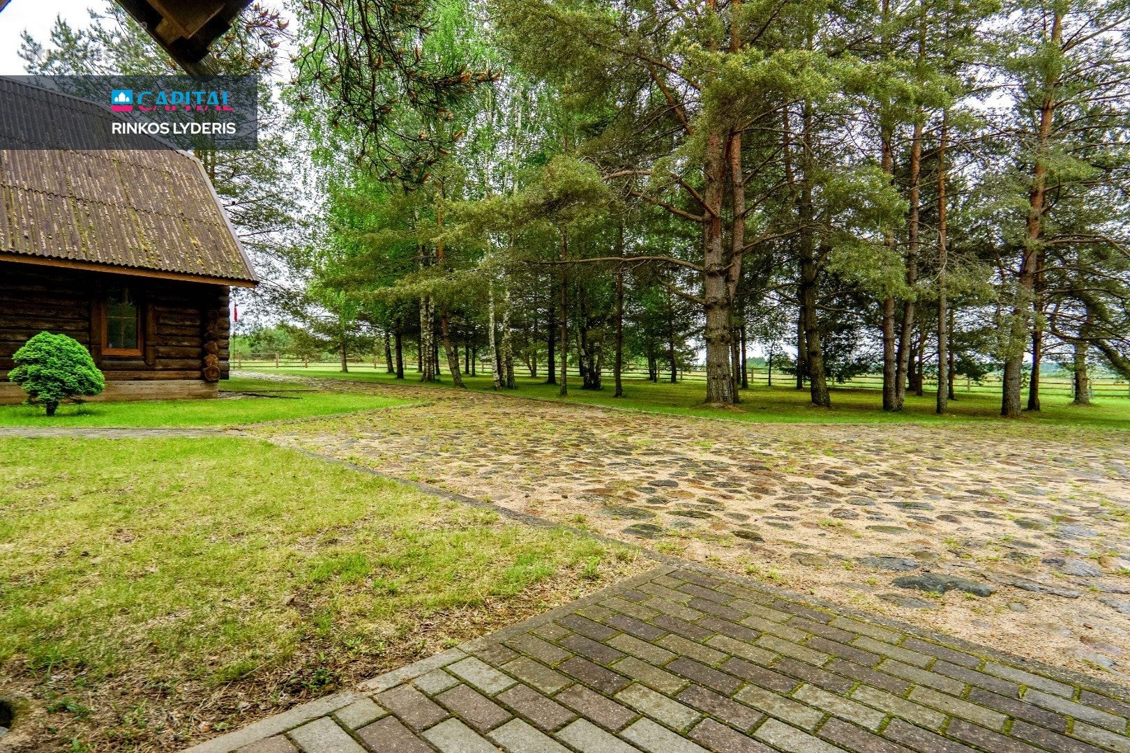 Ši sodyba – tikra gamtos oazė. Įsikūrusi apie