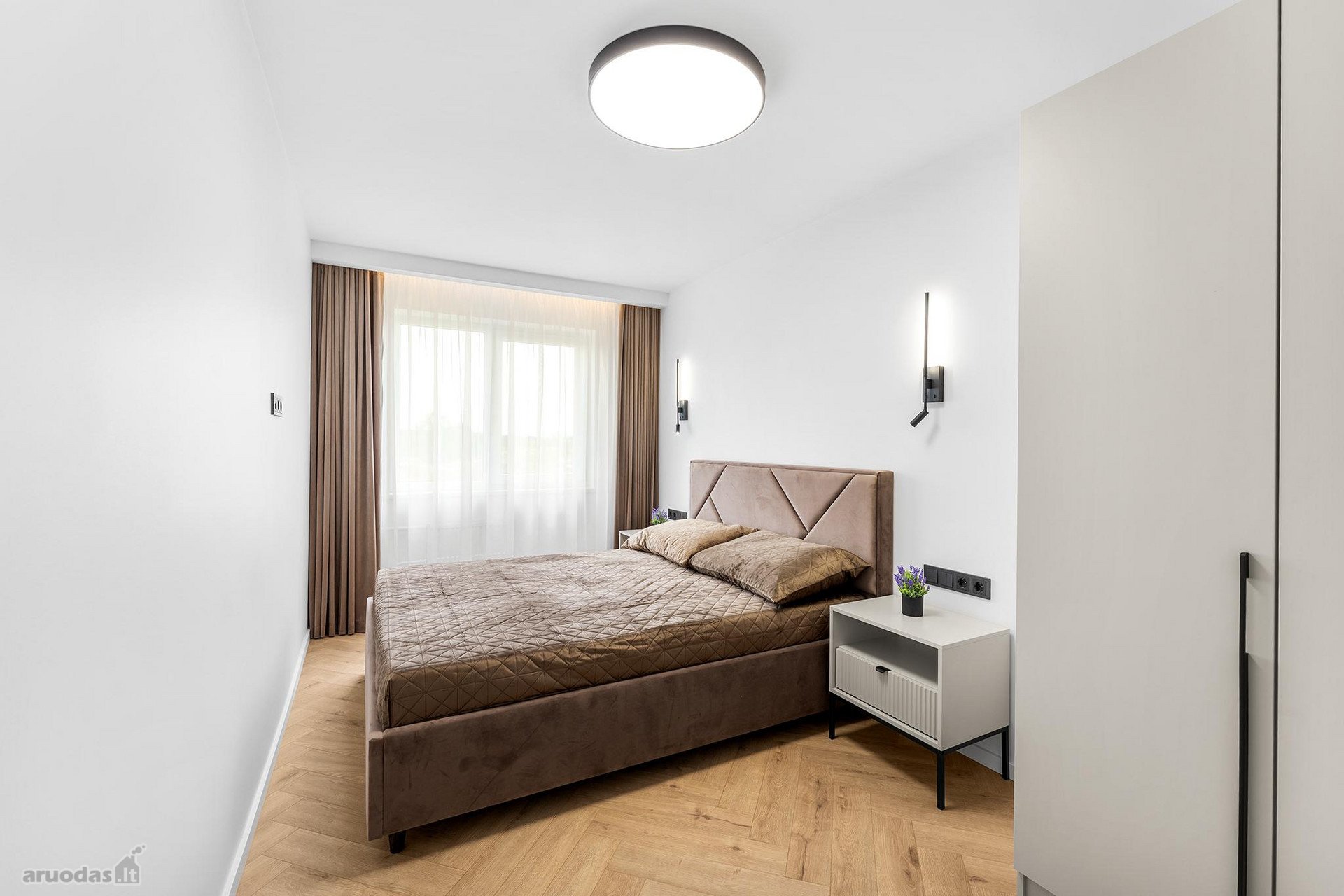 2 Aukštas  3 Kambarių Butas Po Kapitalinio