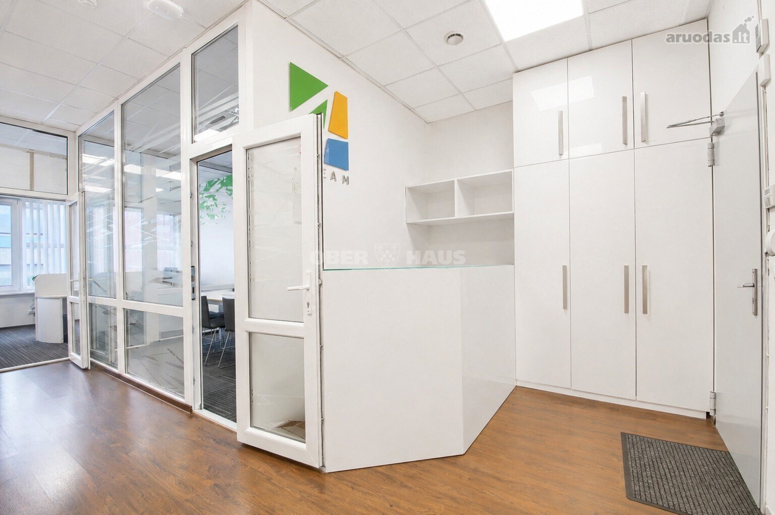 Parduodamos šviesios ir gražios 60,39 m²