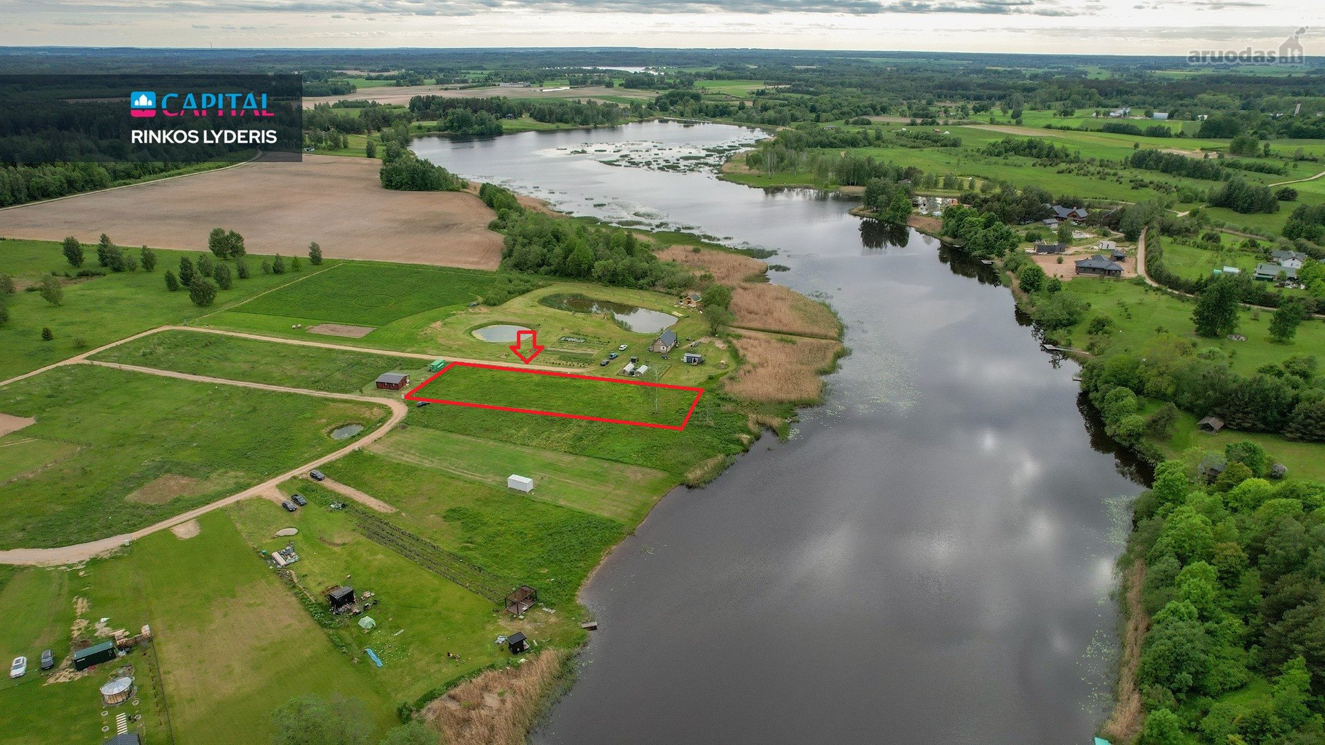 Parduodamas Erdvus Namų Valdos Sklypas Ant