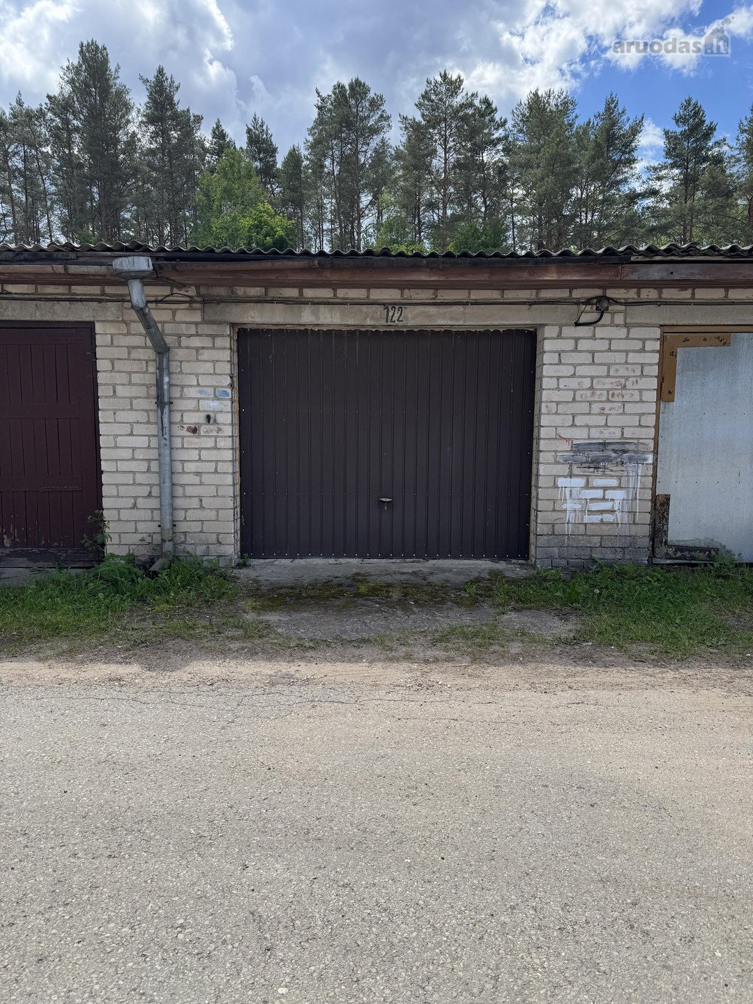 Parduodamas 21,28 kv. m mūrinis garažas