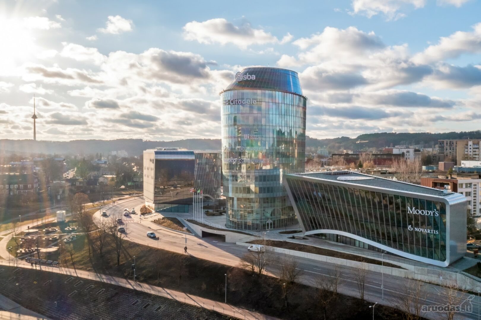 Nuomojamos įrengtos biuro patalpos Green Hall