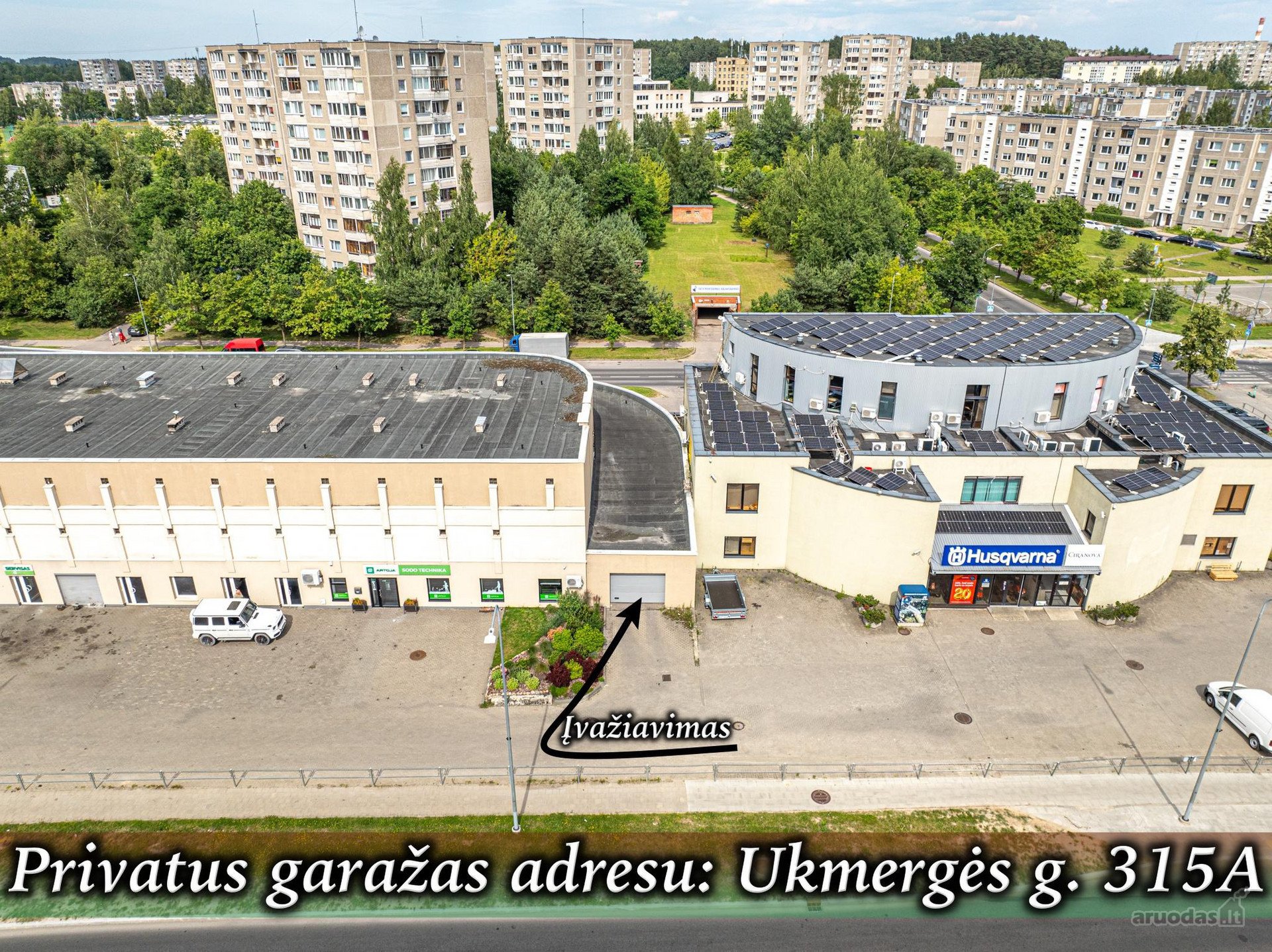 Garažas su dokumentais. 