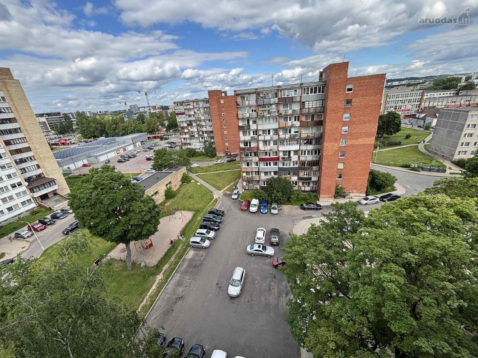 Vos keleta kilometrų nuo senamiesčio - puiki
