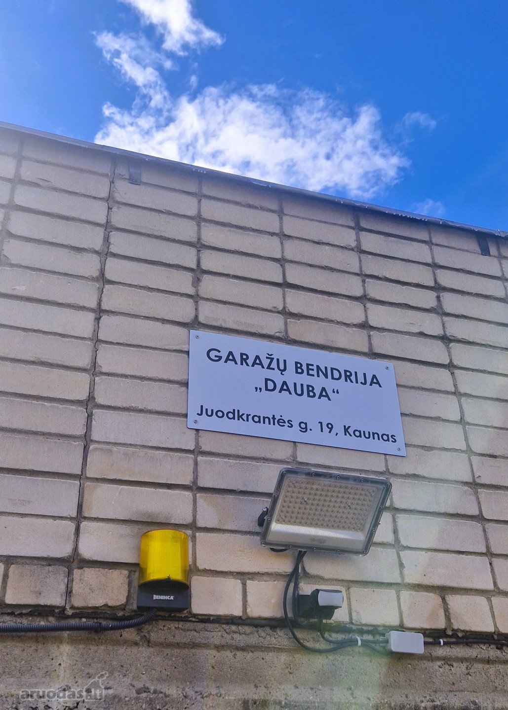 Parduodamas Tvarkingas Garažas