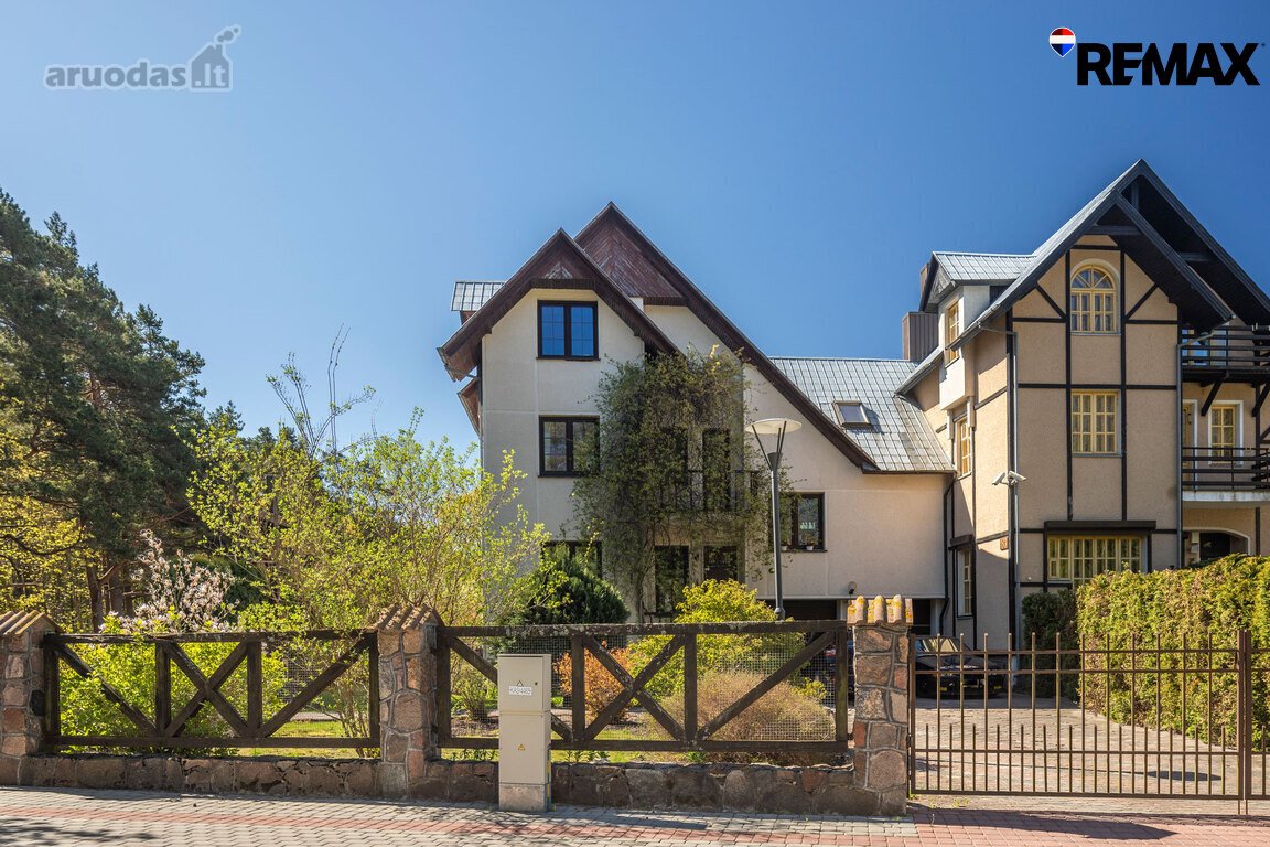 Vanagupės Raj., Miške, Tarp Gražuolių Pušų,