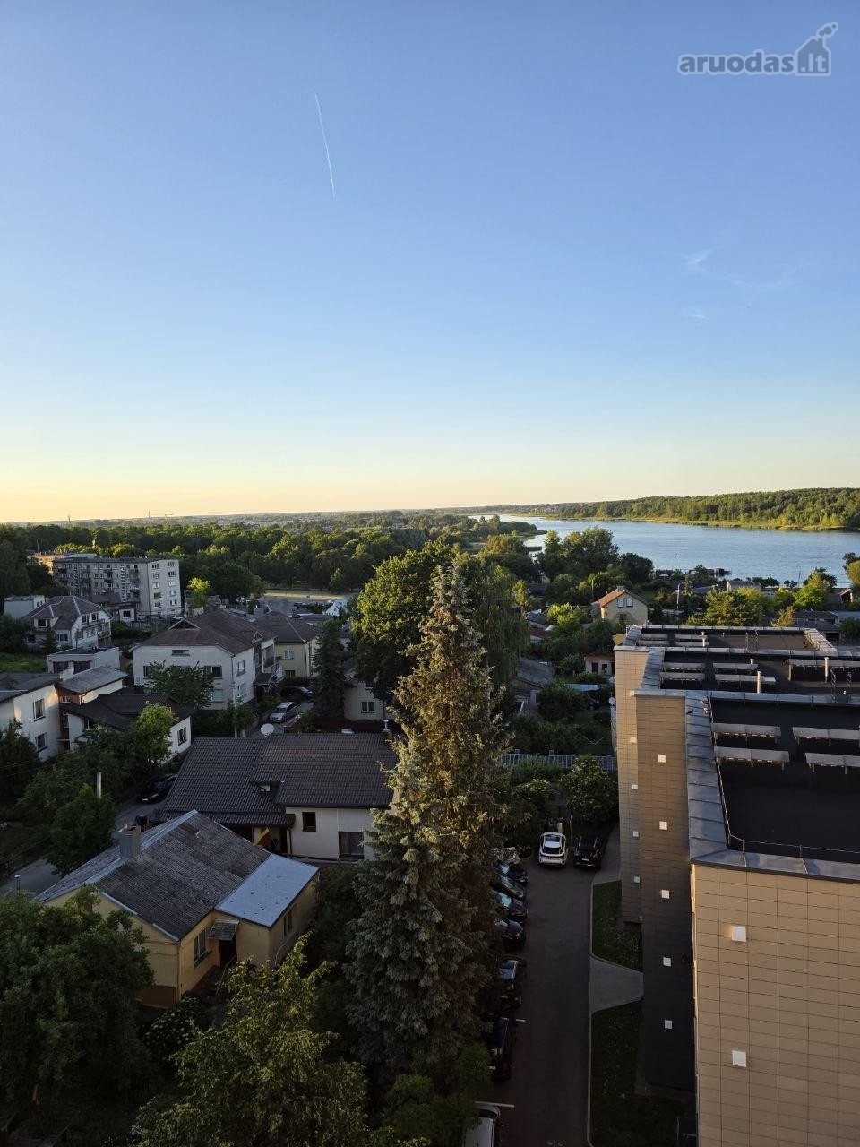3 kambarių, 71 m² butas su Talkšos ežero