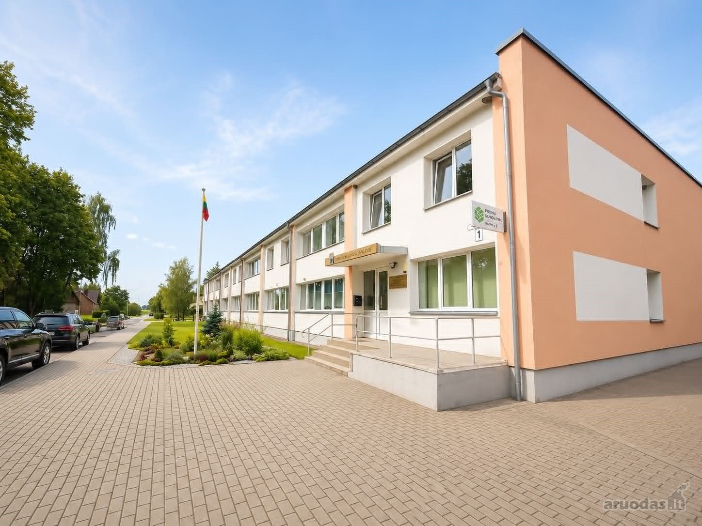 Parduodamas jaukus 2 kambarių butas Taikos g.
