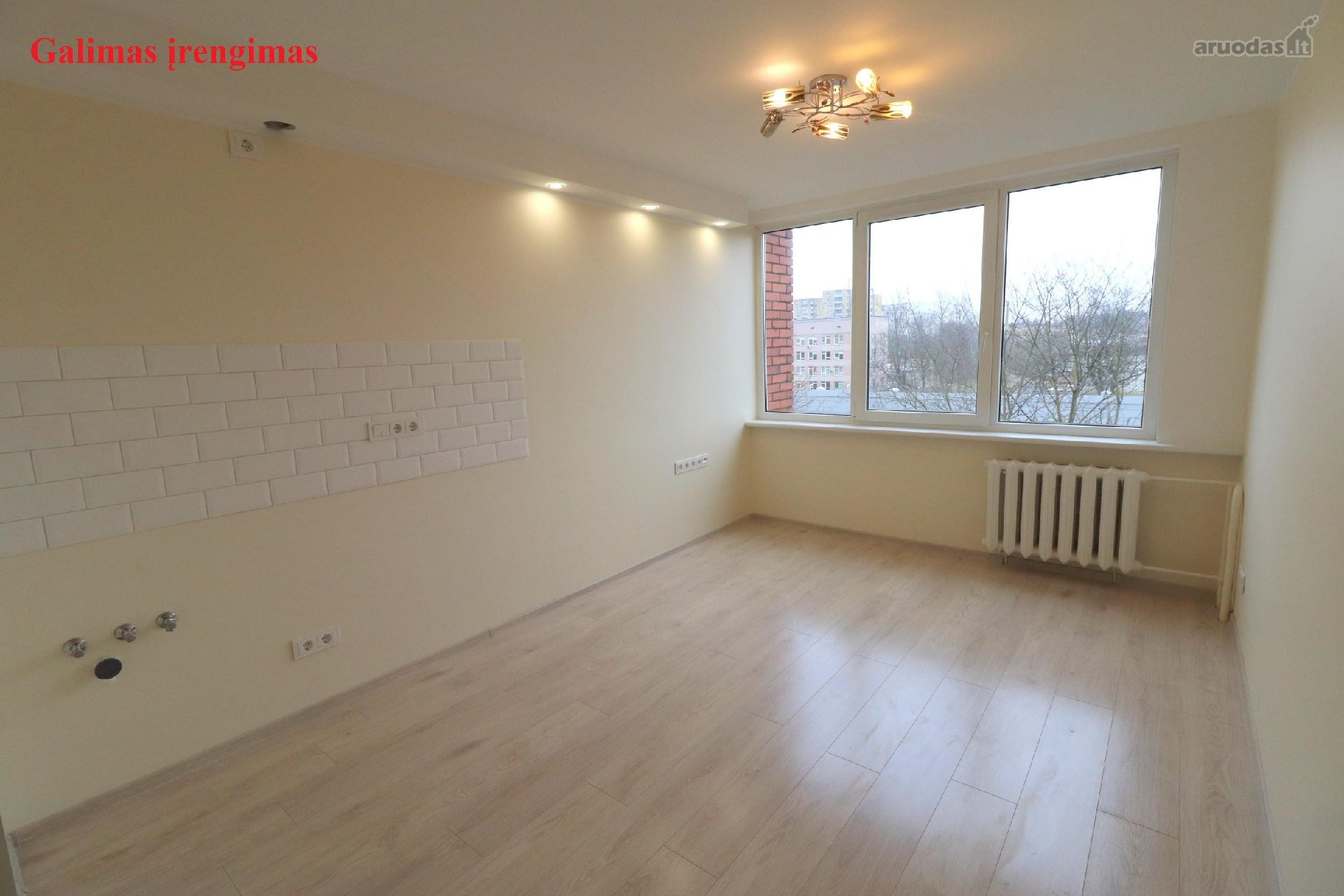Parduodama mini studija Žolyno g. 8, Vilnius.