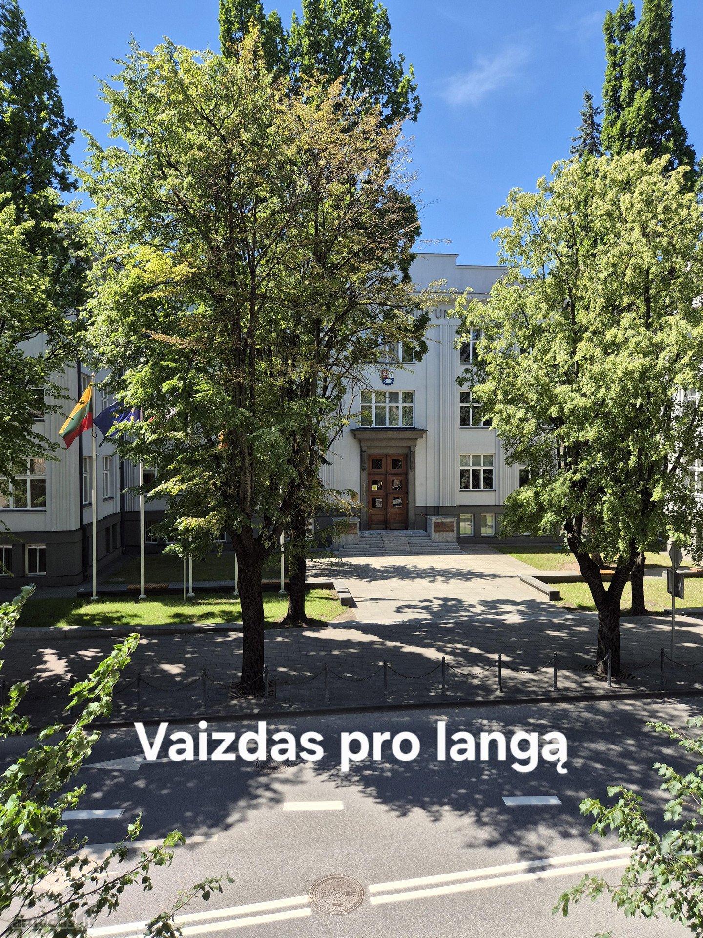 Pačiame Kauno Centre parduodamas erdvus