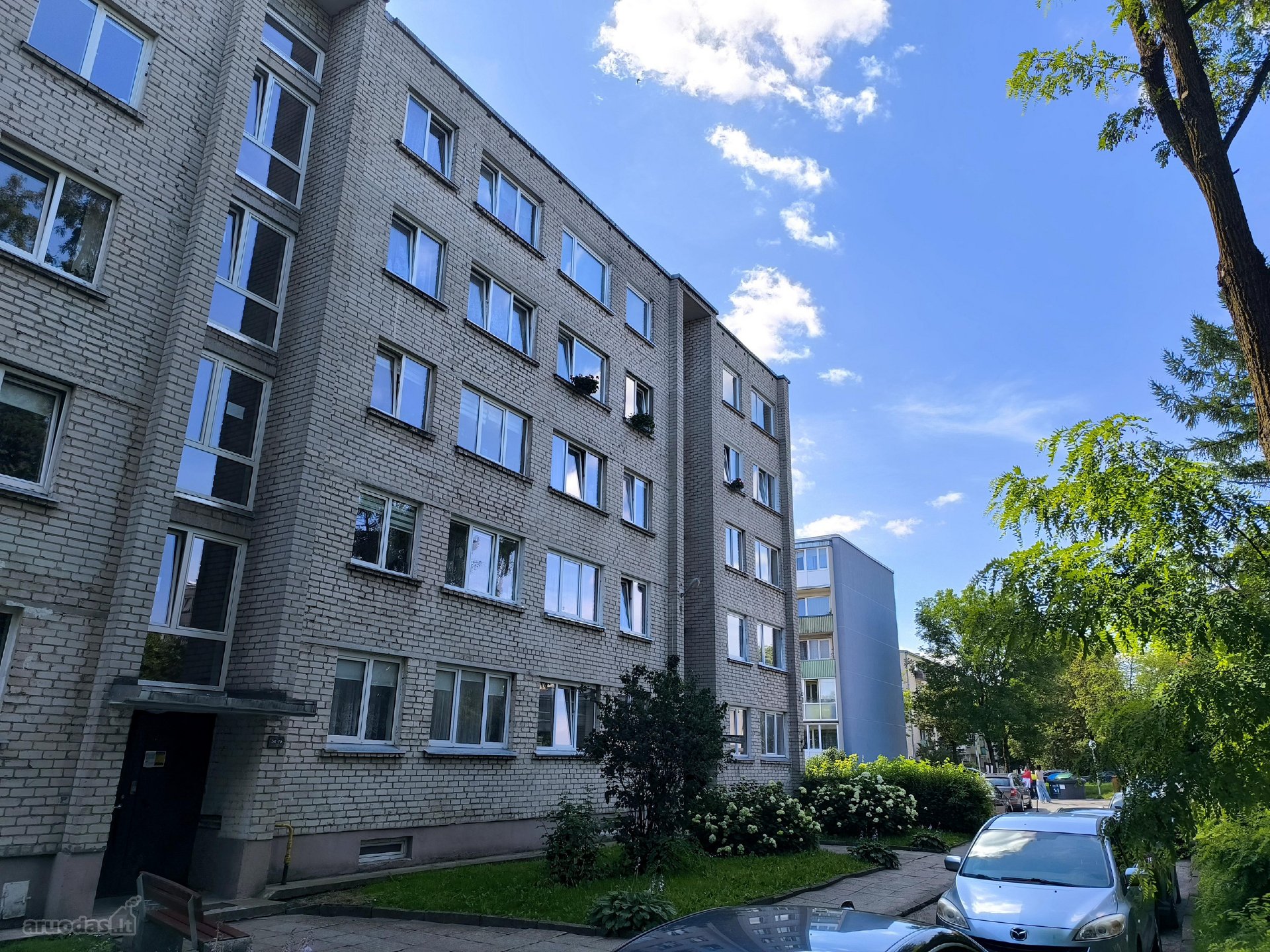 Miesto centre parduodamas butas, kurį
