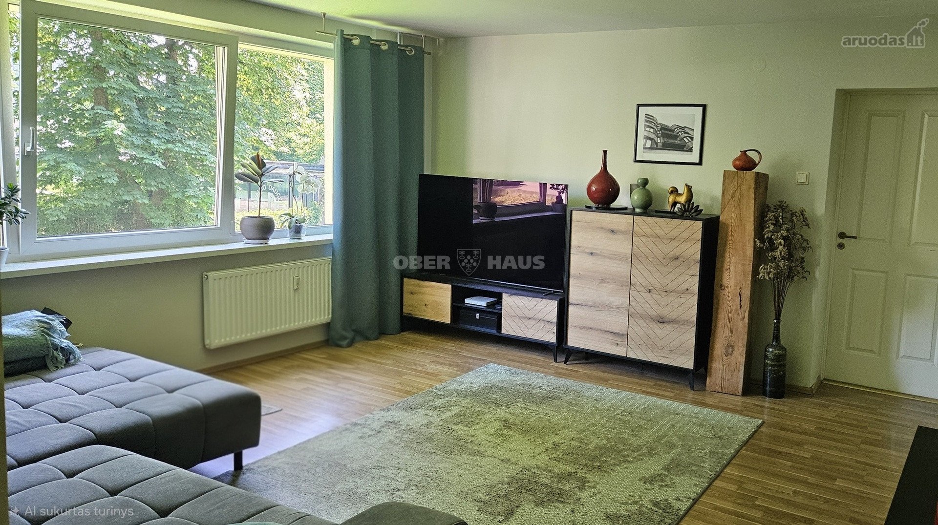 Keturių kambarių butas miesto centre Maironio