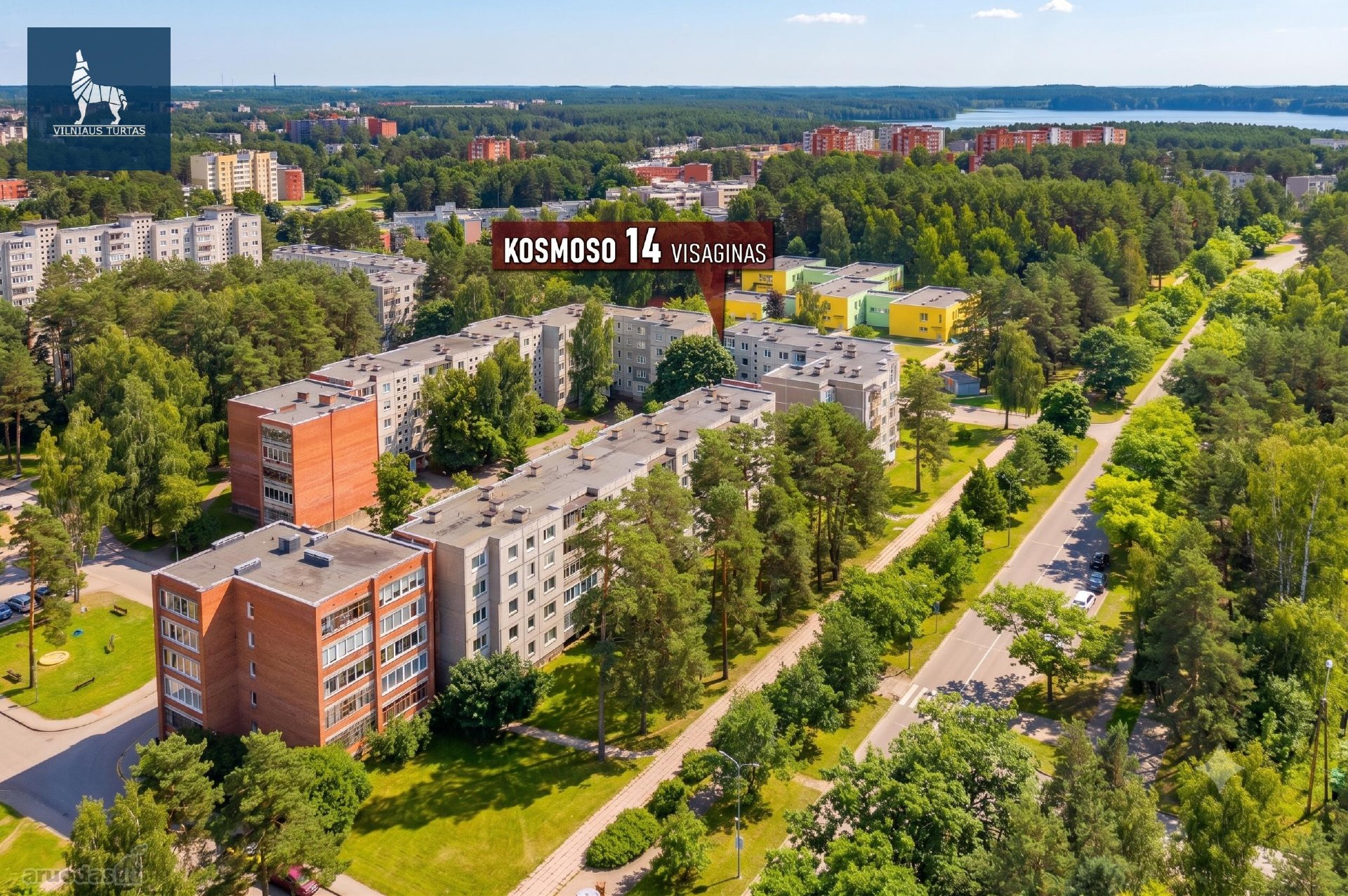 Parduodamas erdvus 3 kambarių butas su rūsiu
