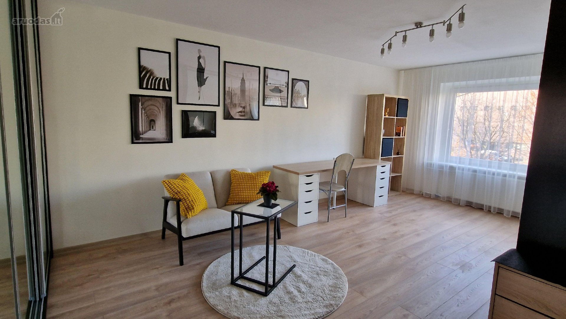 Nuomojamas dviejų zonų erdvus, šiltas ir