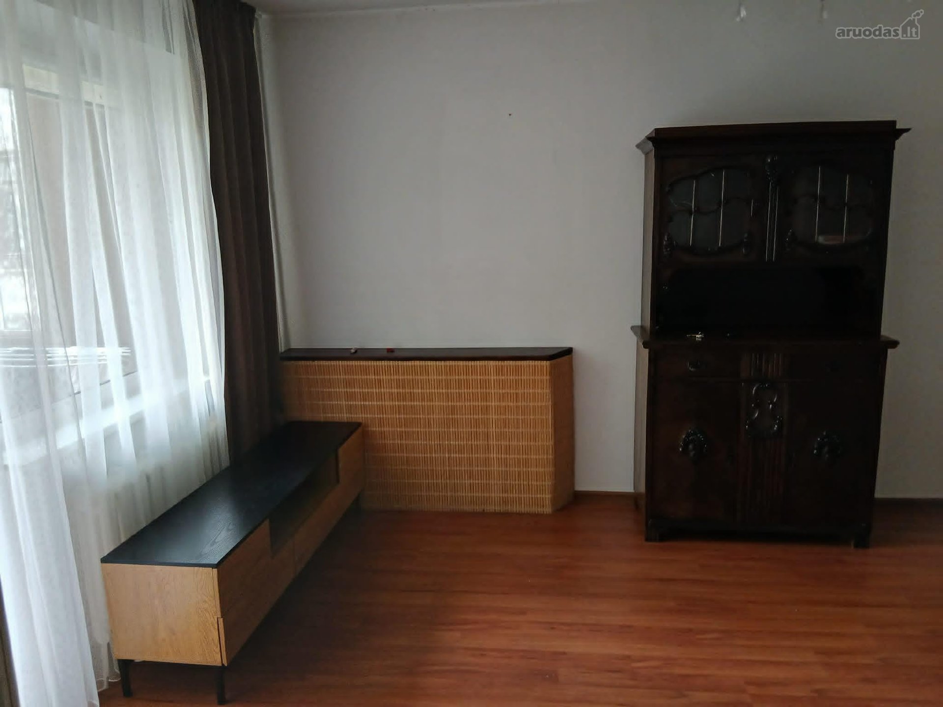 Išnuomojamas 2k. butas su visais reikalingais