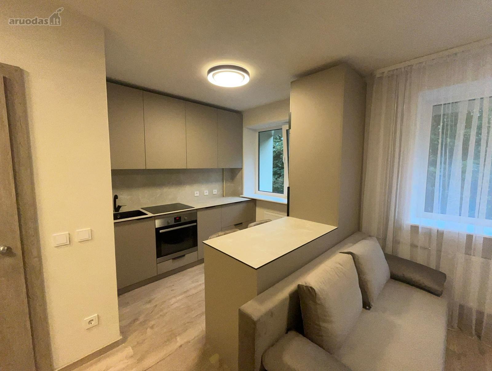 Išnuomojamas vieno kambario butas renovuotame