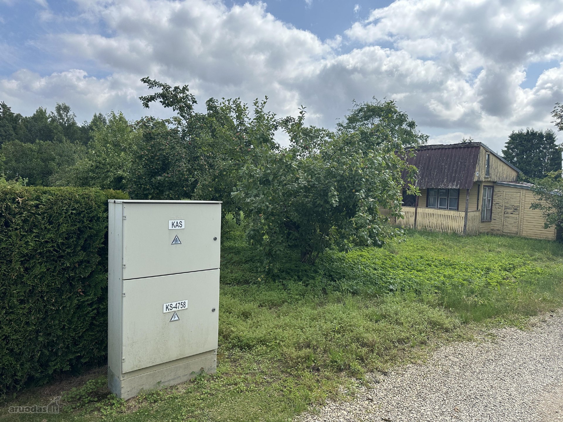 Parduodami du sklypai Kaubariškyje, šalia