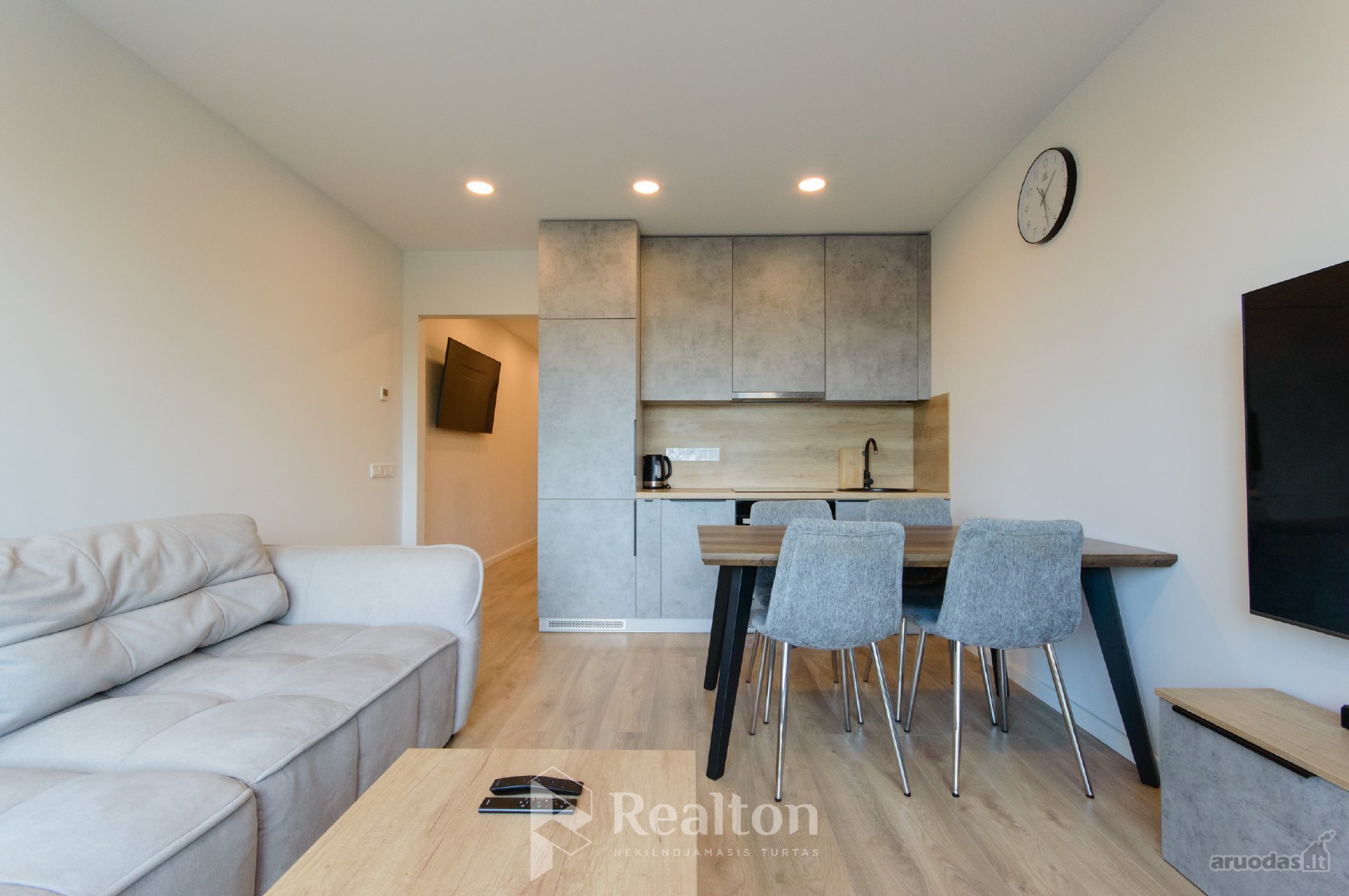 Kokybiškai Įrengtas 1,5k. Apartamentai